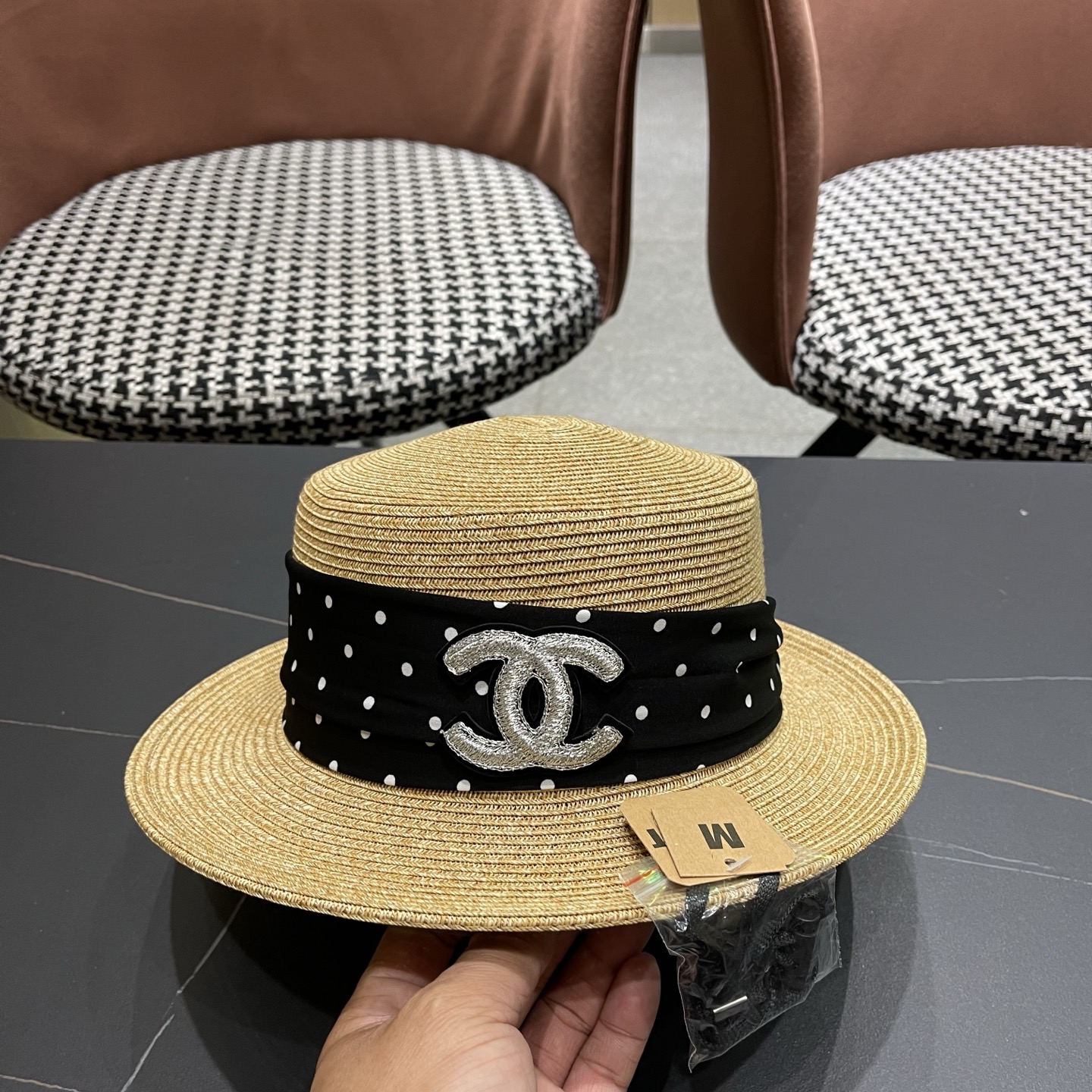 CHANEL香奈儿 法式波点平顶草帽女夏季海边度假出游遮阳防晒帽子大帽檐草编礼帽