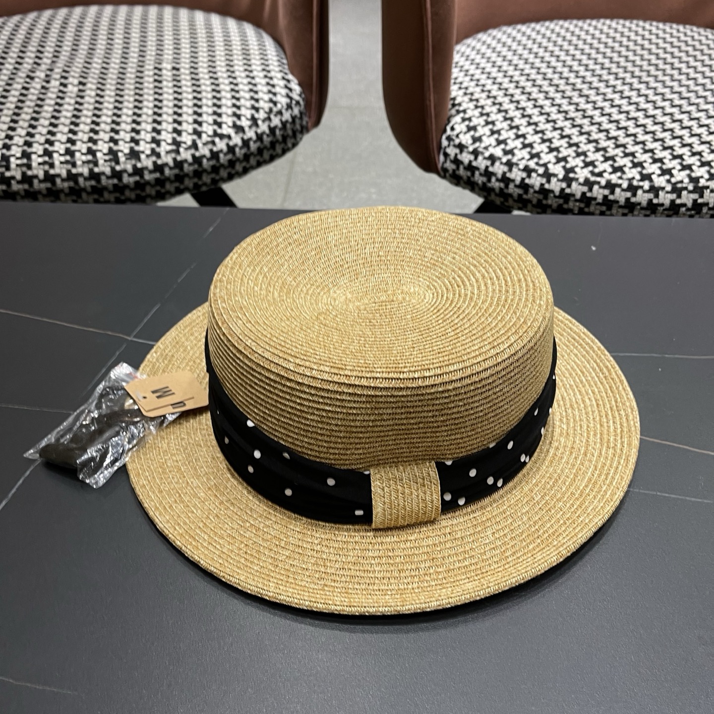 CHANEL香奈儿 法式波点平顶草帽女夏季海边度假出游遮阳防晒帽子大帽檐草编礼帽