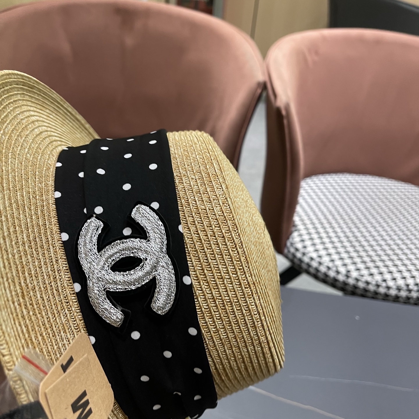 CHANEL香奈儿 法式波点平顶草帽女夏季海边度假出游遮阳防晒帽子大帽檐草编礼帽