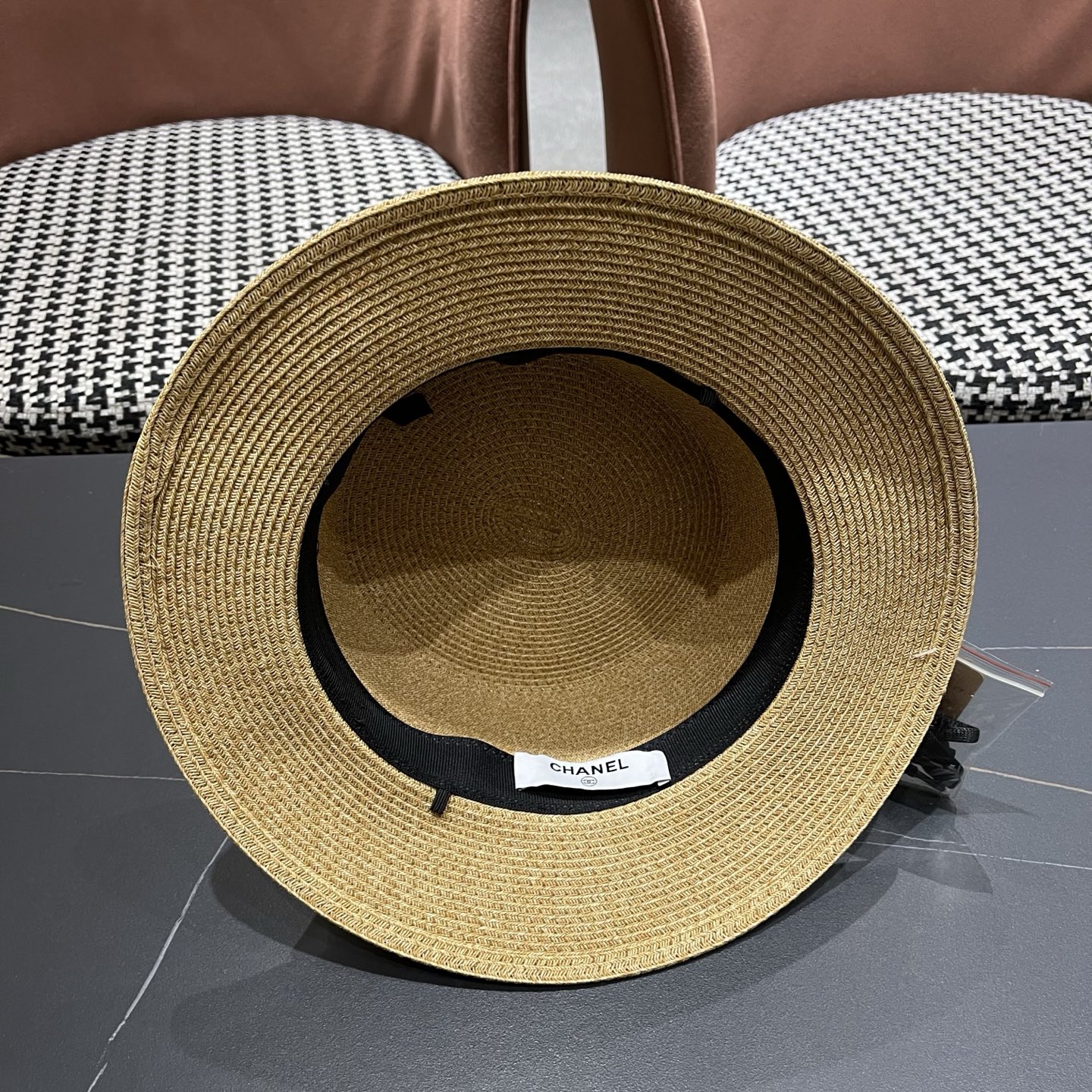 CHANEL香奈儿 法式波点平顶草帽女夏季海边度假出游遮阳防晒帽子大帽檐草编礼帽