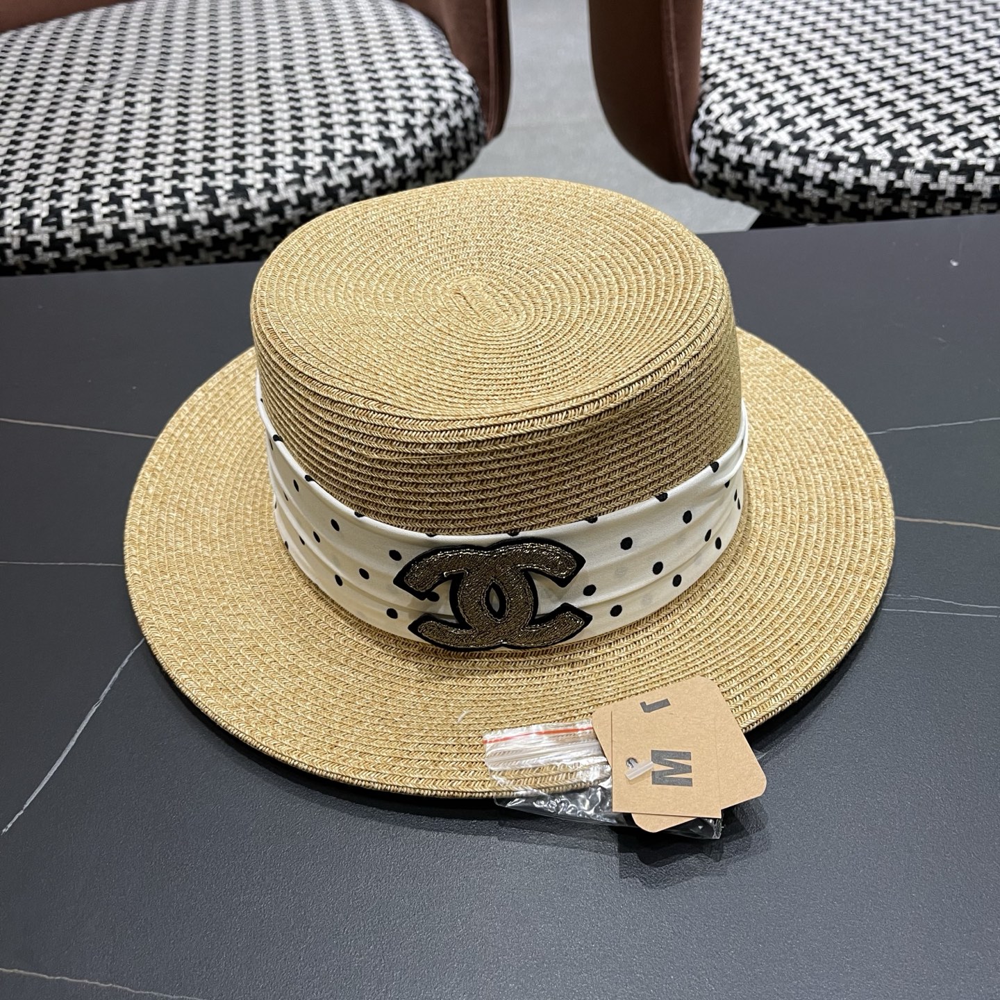CHANEL香奈儿 法式波点平顶草帽女夏季海边度假出游遮阳防晒帽子大帽檐草编礼帽