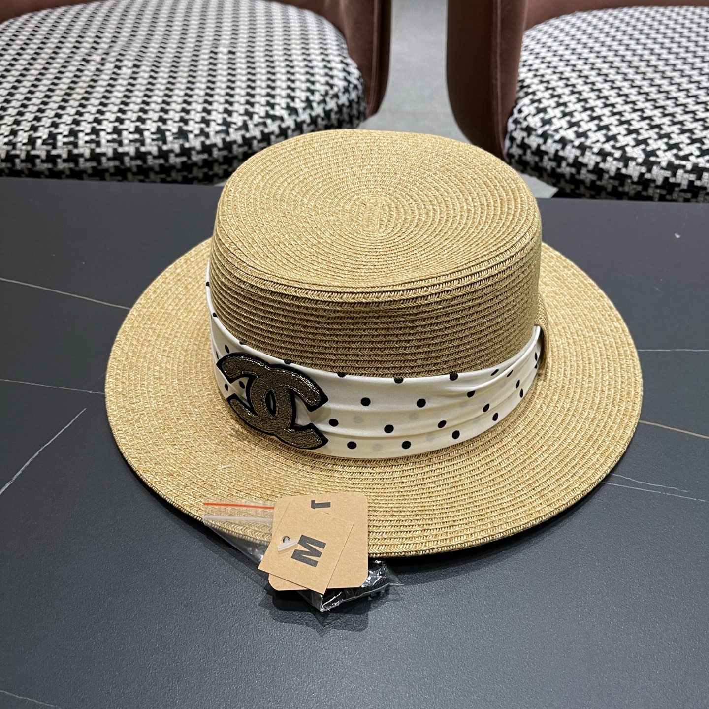 CHANEL香奈儿 法式波点平顶草帽女夏季海边度假出游遮阳防晒帽子大帽檐草编礼帽