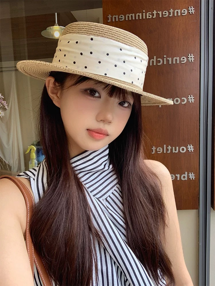 CHANEL香奈儿 法式波点平顶草帽女夏季海边度假出游遮阳防晒帽子大帽檐草编礼帽