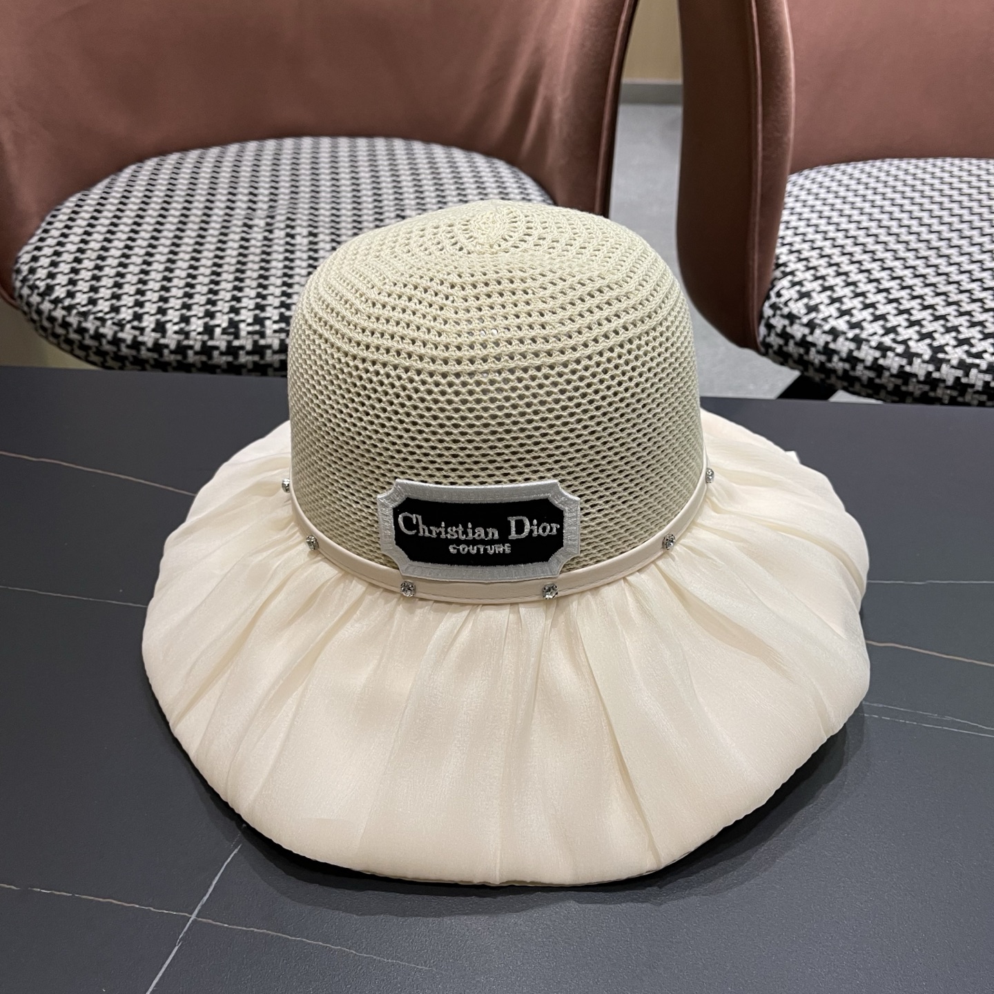 Dior迪奥 款珍珠蝴蝶结渔夫帽女夏季时尚大檐防紫外线防晒遮阳帽太阳帽潮