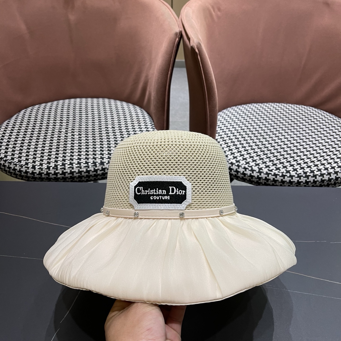 Dior迪奥 款珍珠蝴蝶结渔夫帽女夏季时尚大檐防紫外线防晒遮阳帽太阳帽潮