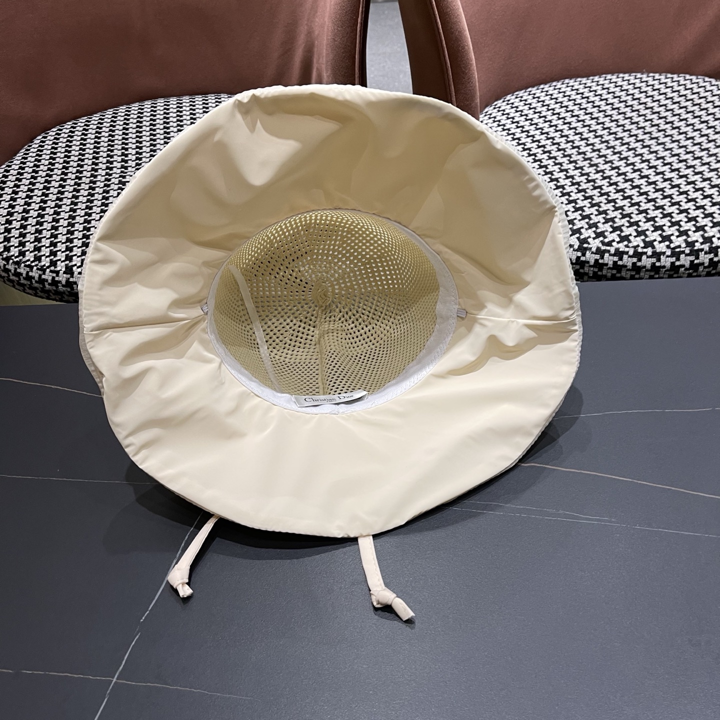 Dior迪奥 款珍珠蝴蝶结渔夫帽女夏季时尚大檐防紫外线防晒遮阳帽太阳帽潮