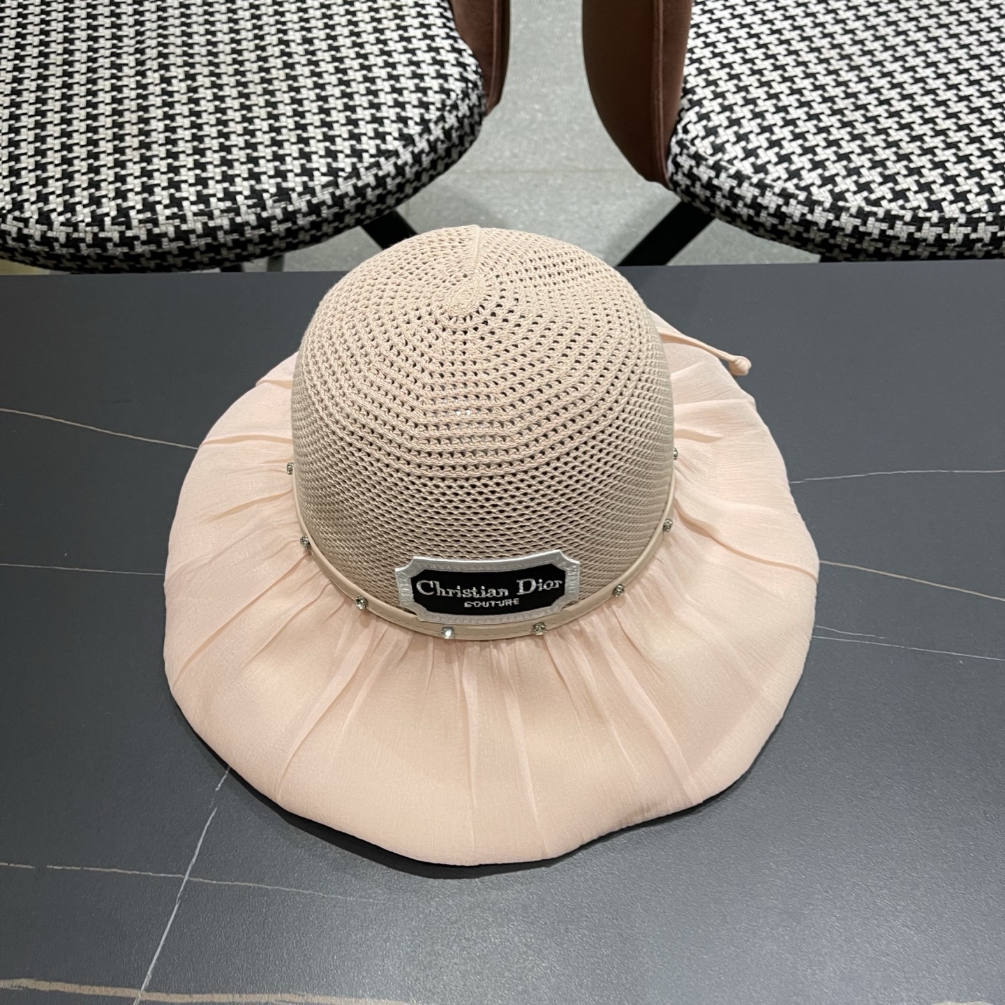 Dior迪奥 款珍珠蝴蝶结渔夫帽女夏季时尚大檐防紫外线防晒遮阳帽太阳帽潮