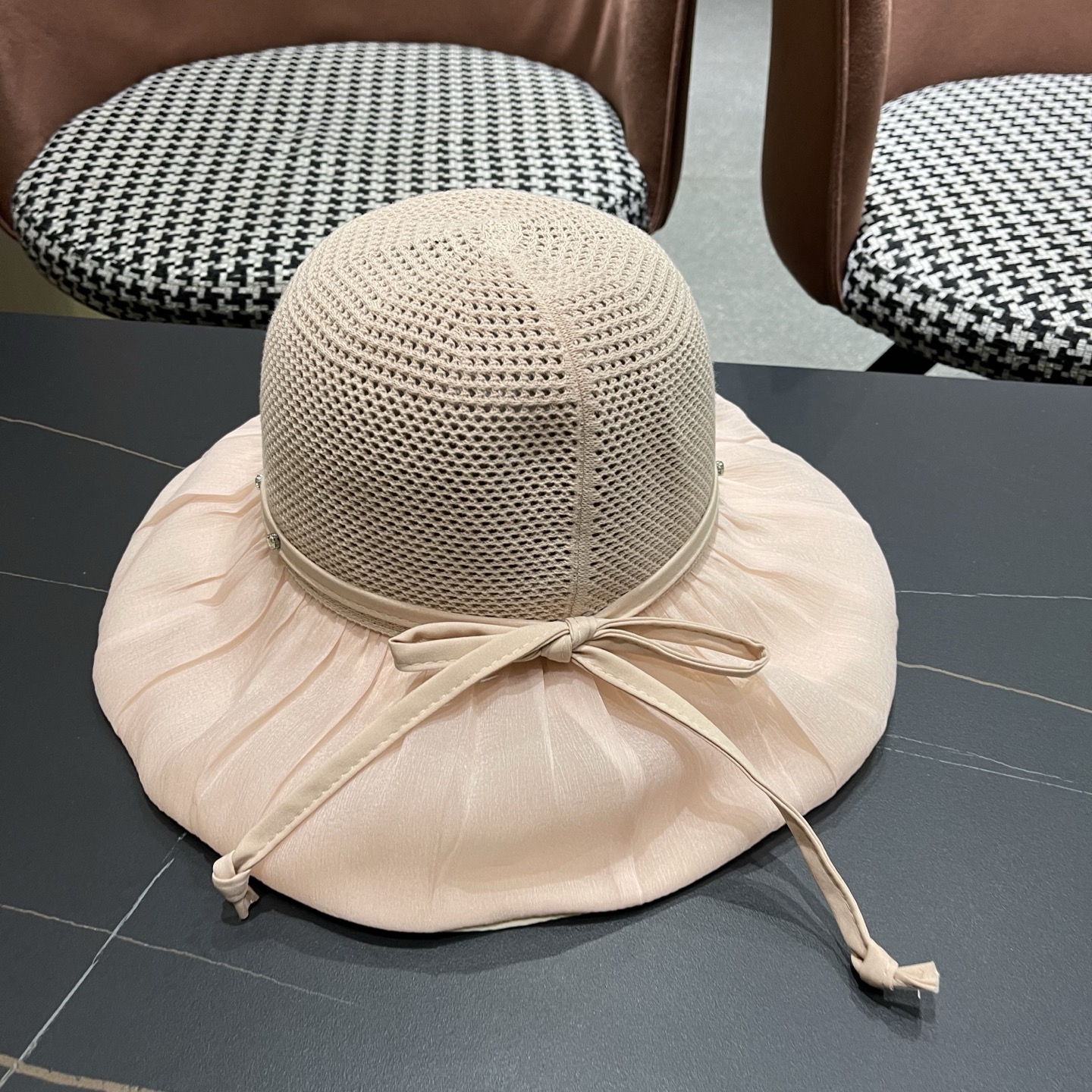 Dior迪奥 款珍珠蝴蝶结渔夫帽女夏季时尚大檐防紫外线防晒遮阳帽太阳帽潮