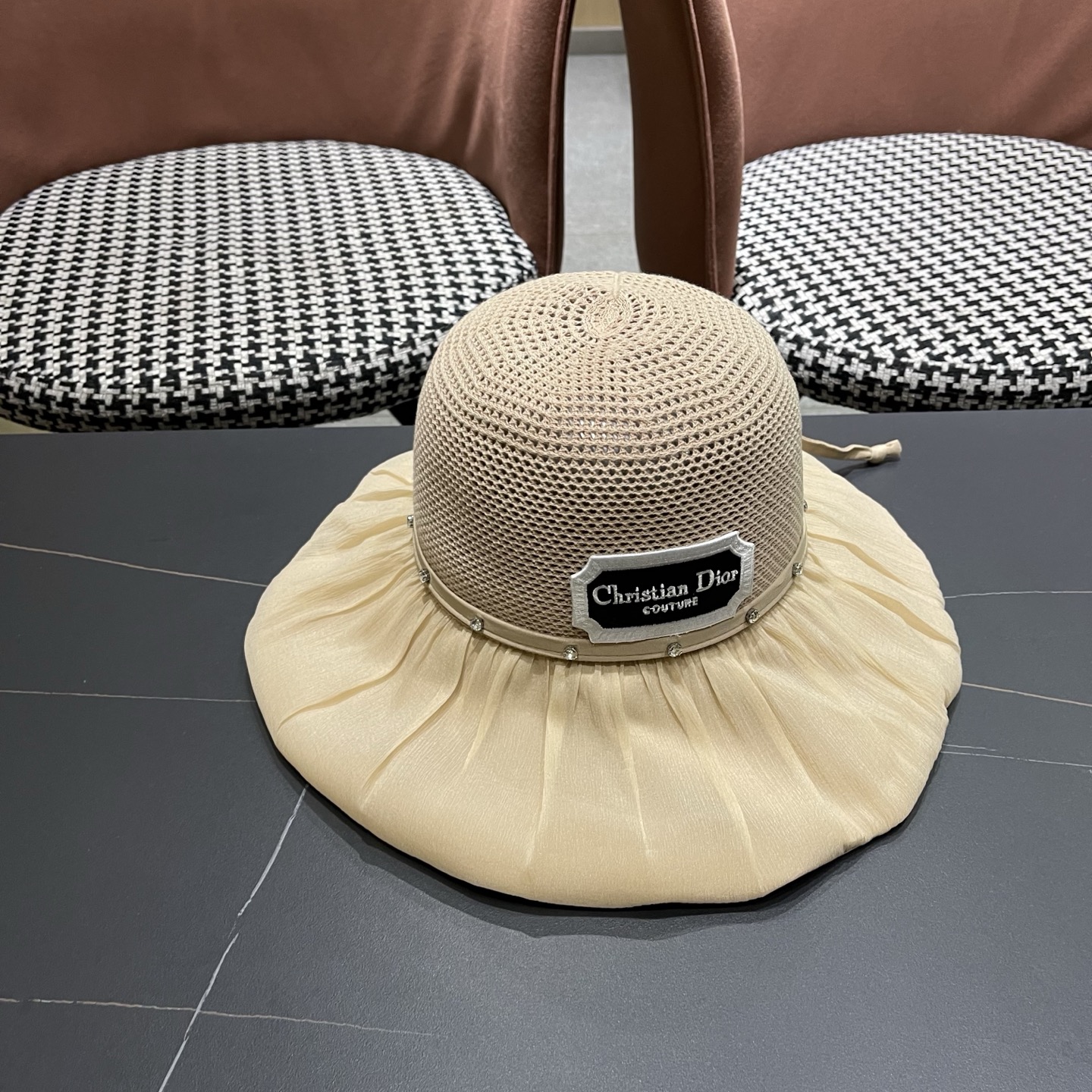 Dior迪奥 款珍珠蝴蝶结渔夫帽女夏季时尚大檐防紫外线防晒遮阳帽太阳帽潮