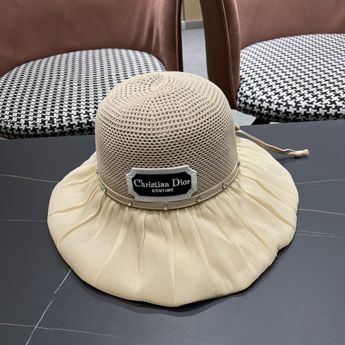 Dior迪奥 款珍珠蝴蝶结渔夫帽女夏季时尚大檐防紫外线防晒遮阳帽太阳帽潮