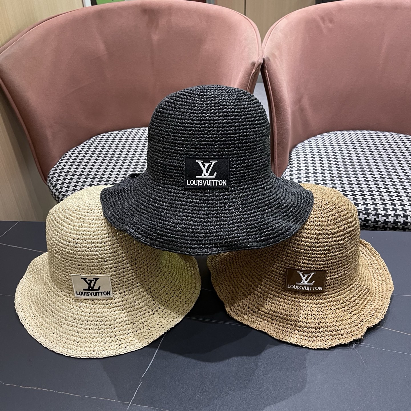 LV路易威登 夏天新款遮阳帽时尚女士防晒草帽遮脸蝴蝶结太阳帽沙滩透气渔夫帽