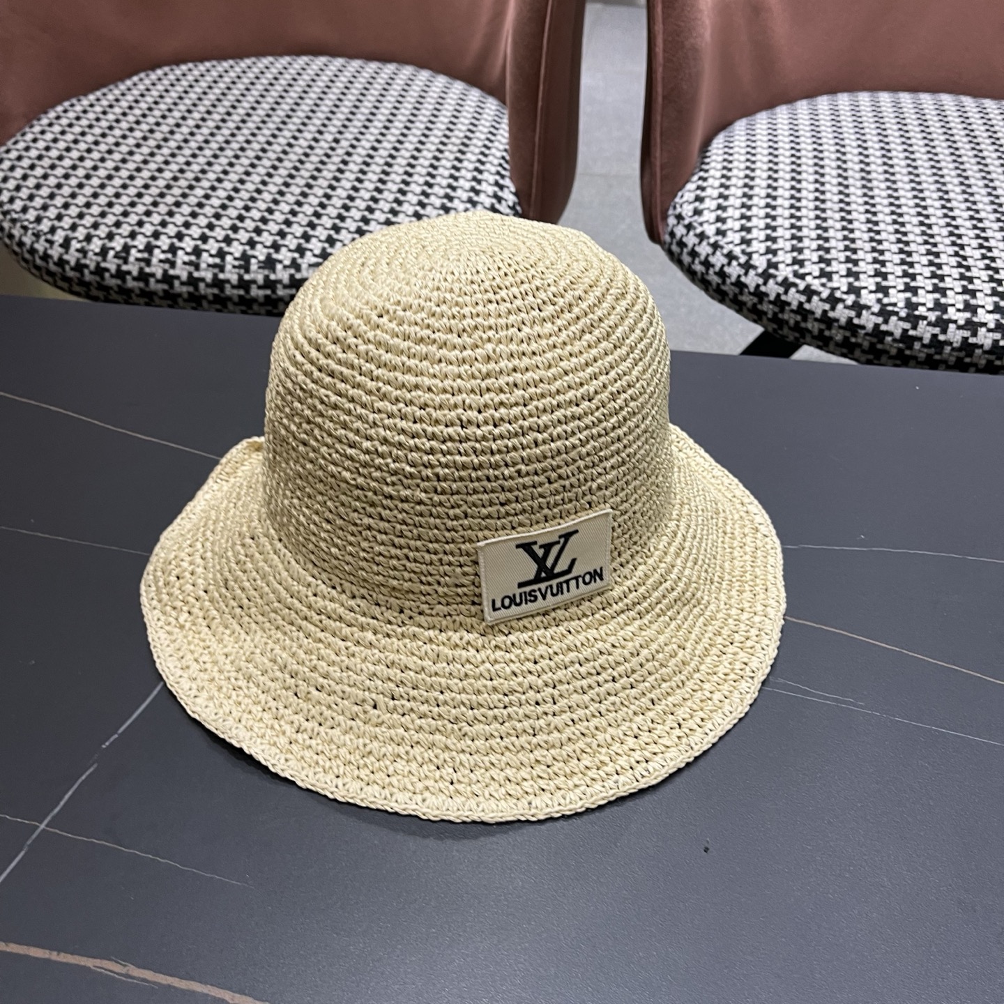 LV路易威登 夏天新款遮阳帽时尚女士防晒草帽遮脸蝴蝶结太阳帽沙滩透气渔夫帽
