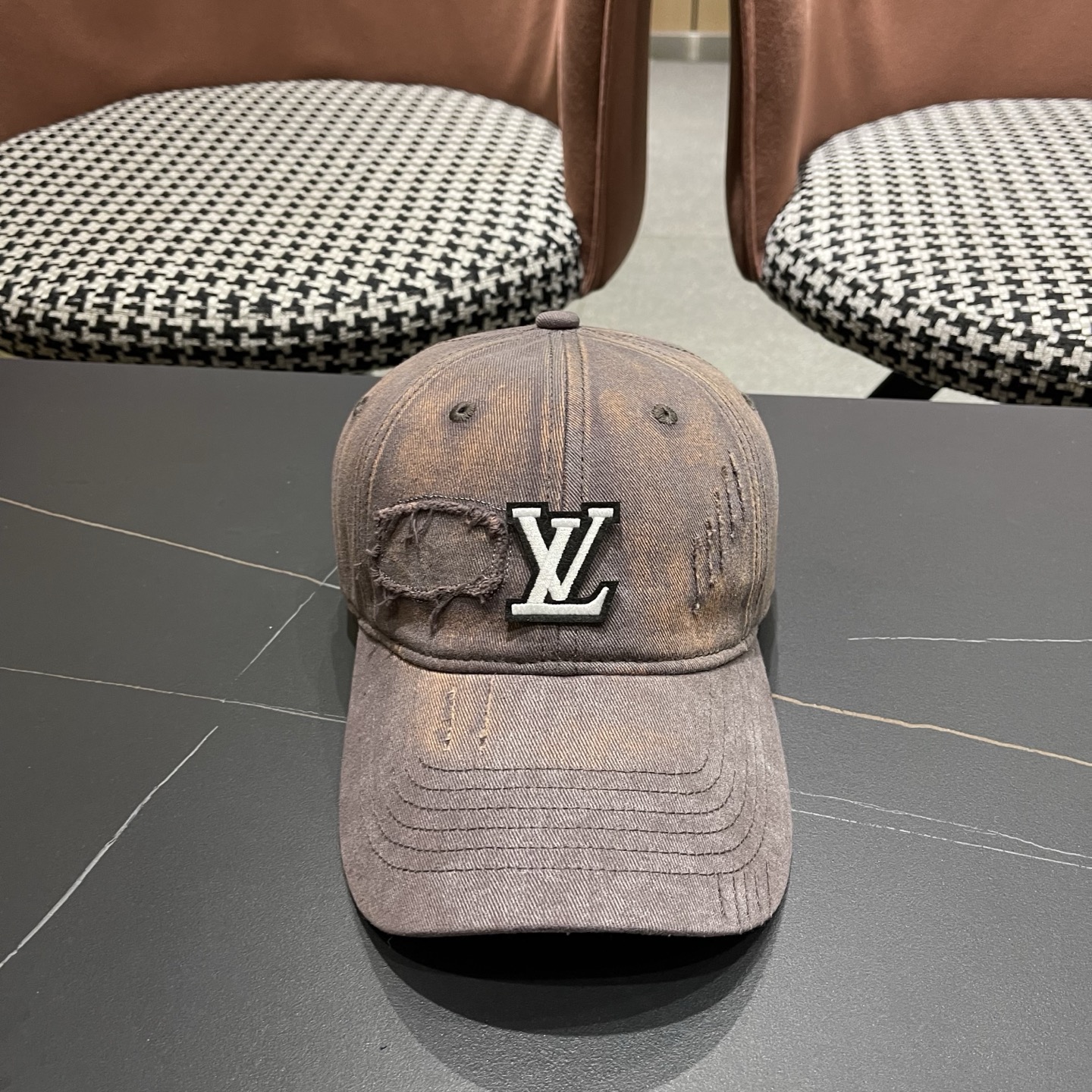 LV路易威登 美式复古棒球帽女夏季2026新款大头围灰色宽帽檐帽子显脸小鸭舌帽