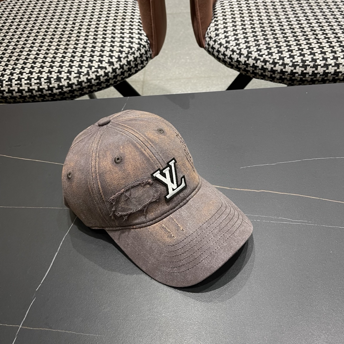 LV路易威登 美式复古棒球帽女夏季2026新款大头围灰色宽帽檐帽子显脸小鸭舌帽