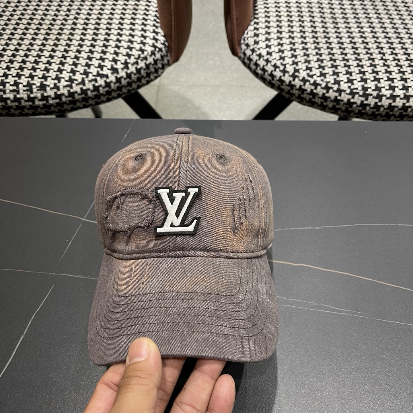 LV路易威登 美式复古棒球帽女夏季2026新款大头围灰色宽帽檐帽子显脸小鸭舌帽