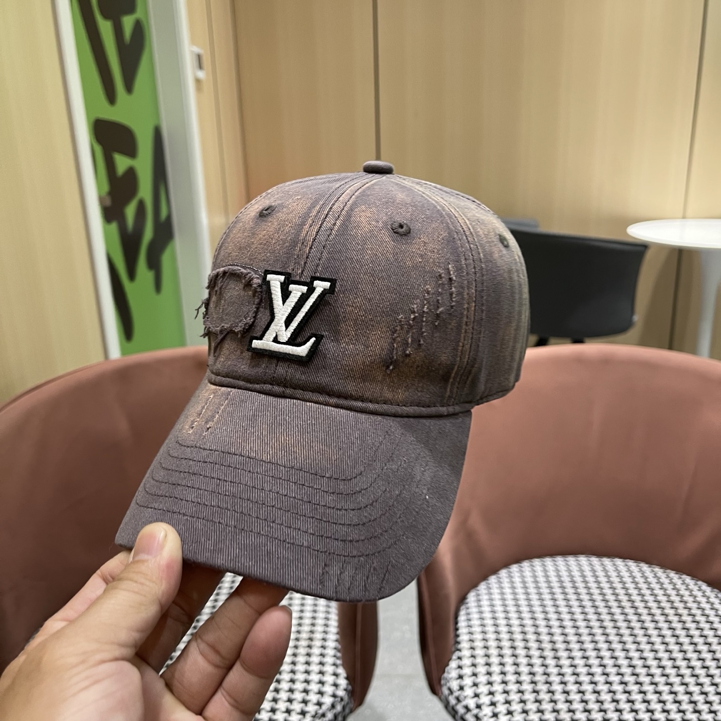 LV路易威登 美式复古棒球帽女夏季2026新款大头围灰色宽帽檐帽子显脸小鸭舌帽