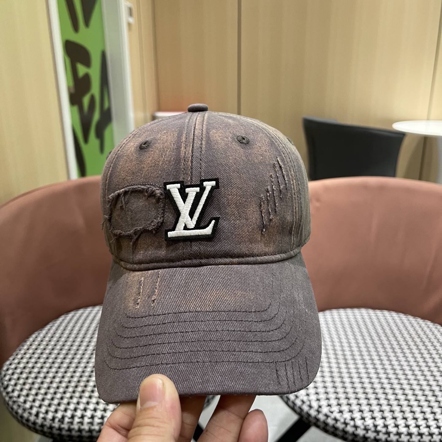 LV路易威登 美式复古棒球帽女夏季2026新款大头围灰色宽帽檐帽子显脸小鸭舌帽