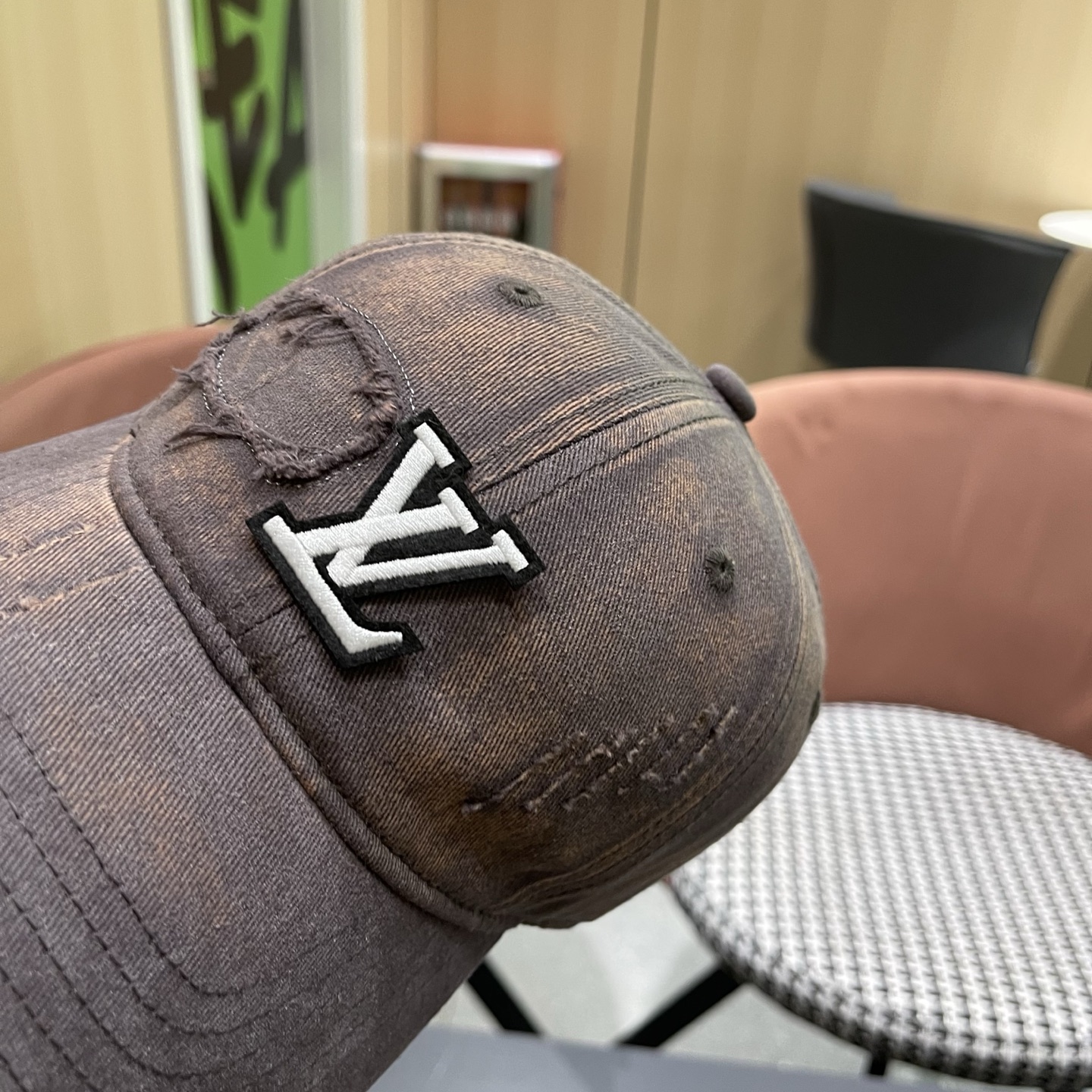 LV路易威登 美式复古棒球帽女夏季2026新款大头围灰色宽帽檐帽子显脸小鸭舌帽