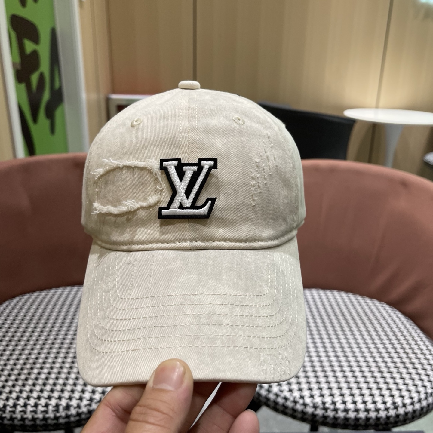 LV路易威登 美式复古棒球帽女夏季2026新款大头围灰色宽帽檐帽子显脸小鸭舌帽