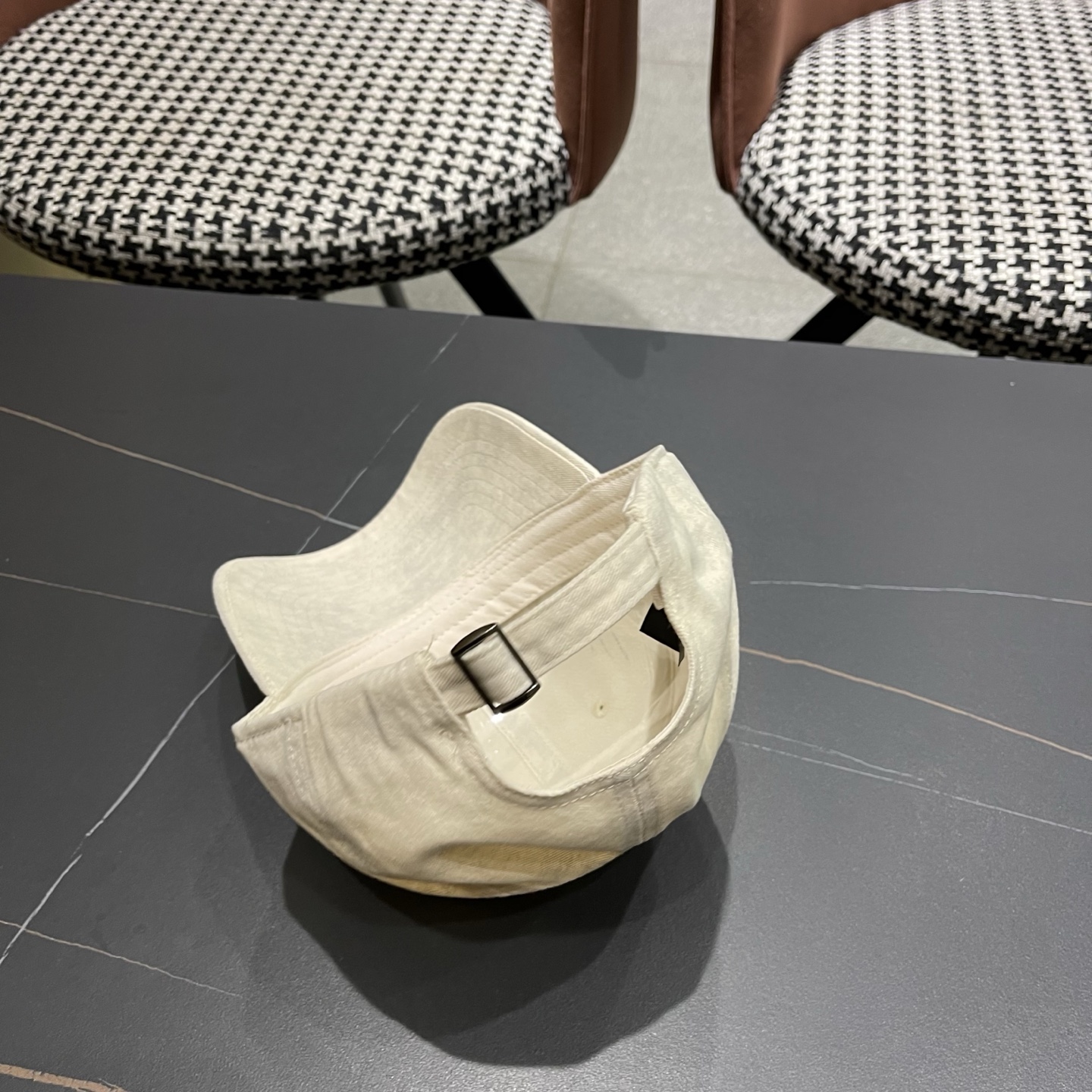 LV路易威登 美式复古棒球帽女夏季2026新款大头围灰色宽帽檐帽子显脸小鸭舌帽