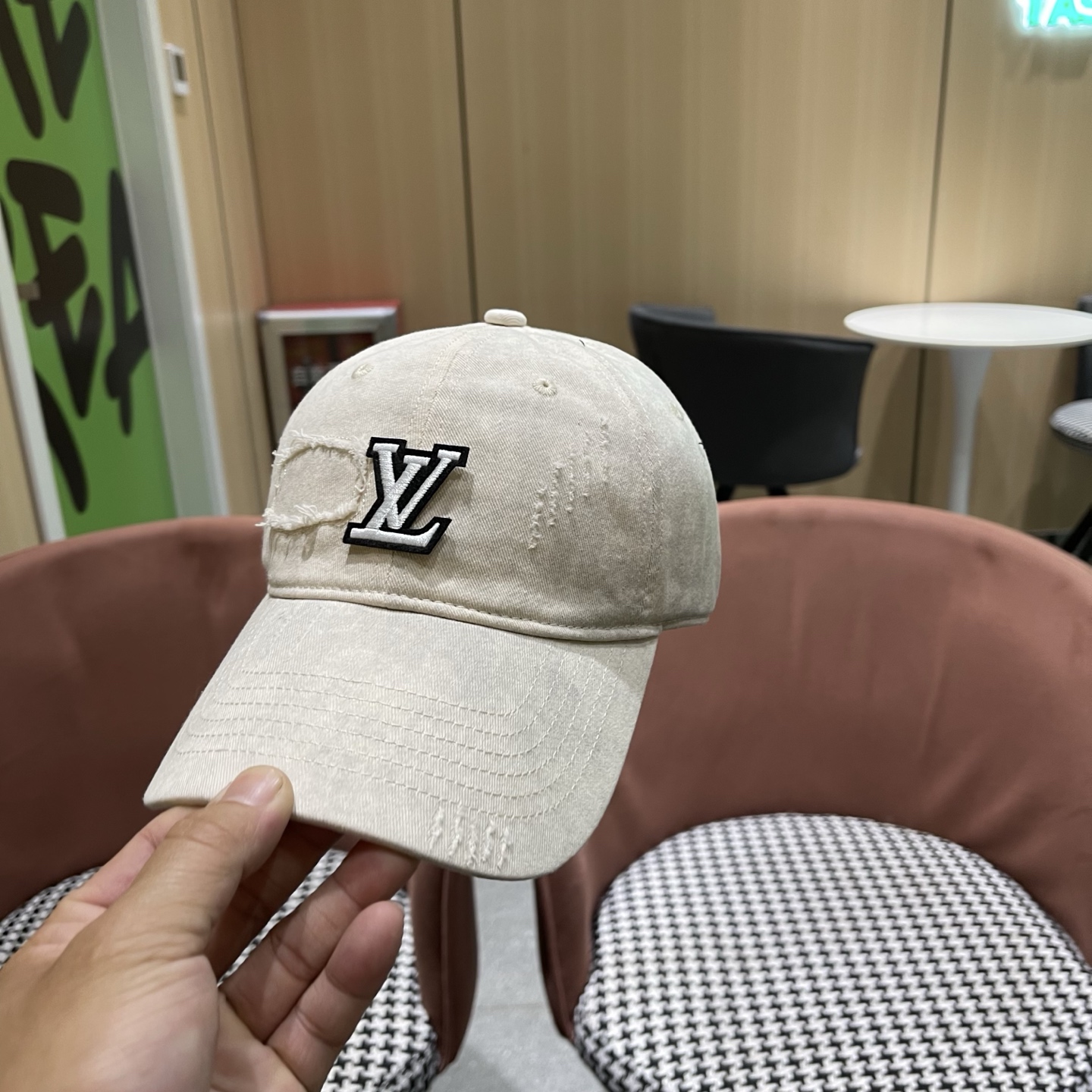 LV路易威登 美式复古棒球帽女夏季2026新款大头围灰色宽帽檐帽子显脸小鸭舌帽