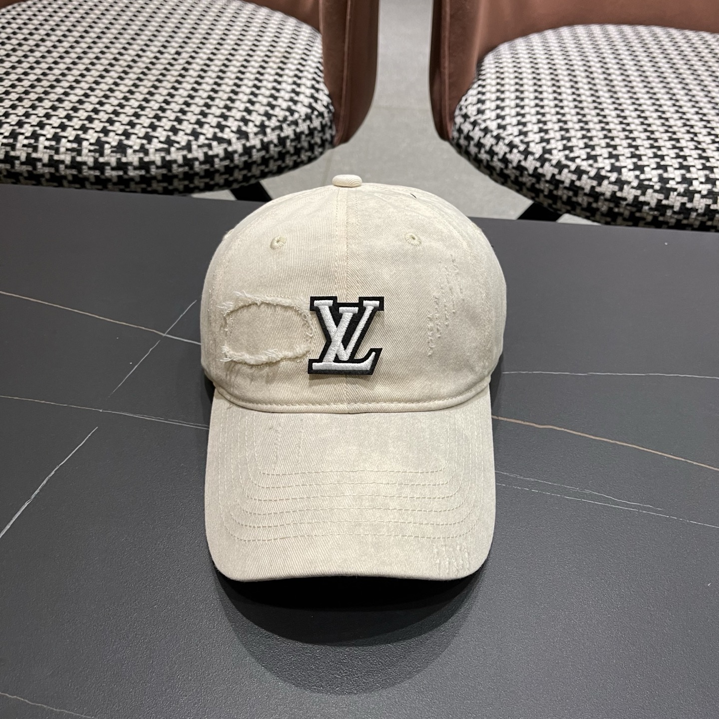 LV路易威登 美式复古棒球帽女夏季2026新款大头围灰色宽帽檐帽子显脸小鸭舌帽