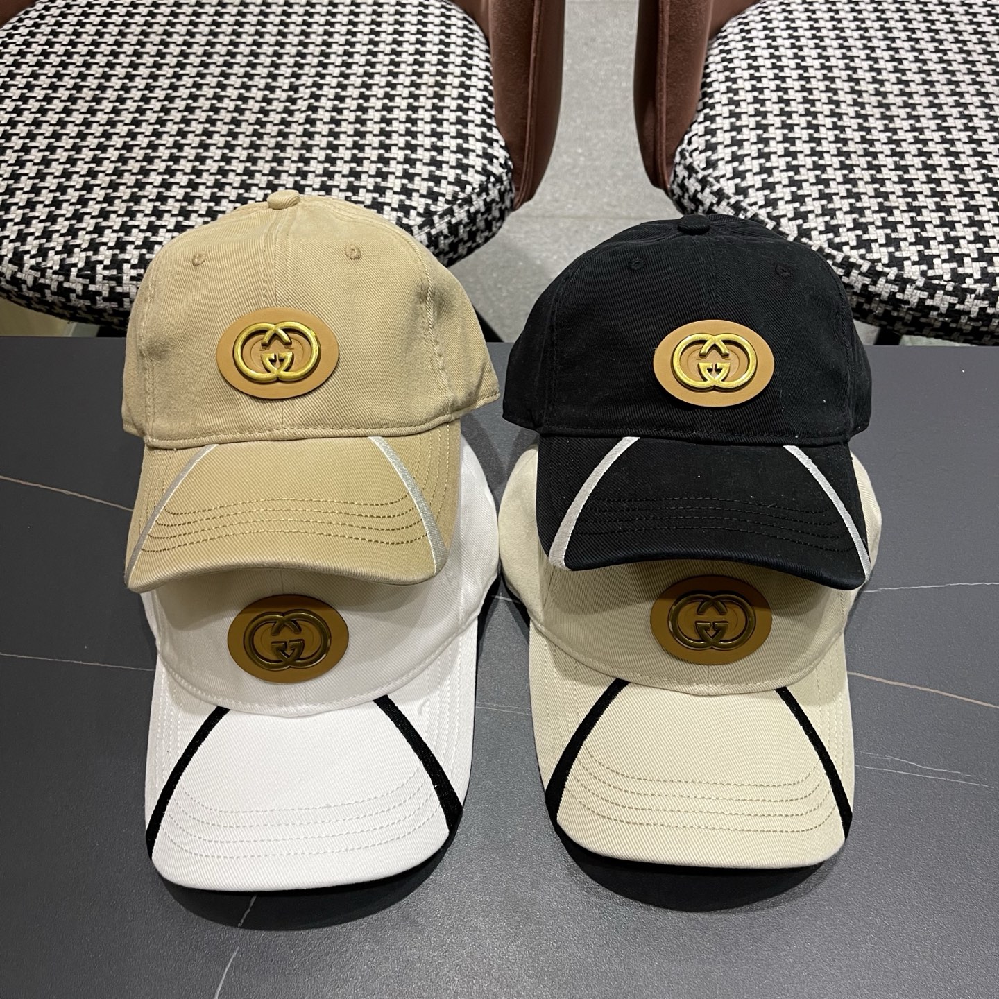 古奇棒球帽♥️GUCCI🧢官网新品，棒球帽，原单品质火爆来袭 高档大气上档次！低调奢华，方便携带！跑量！