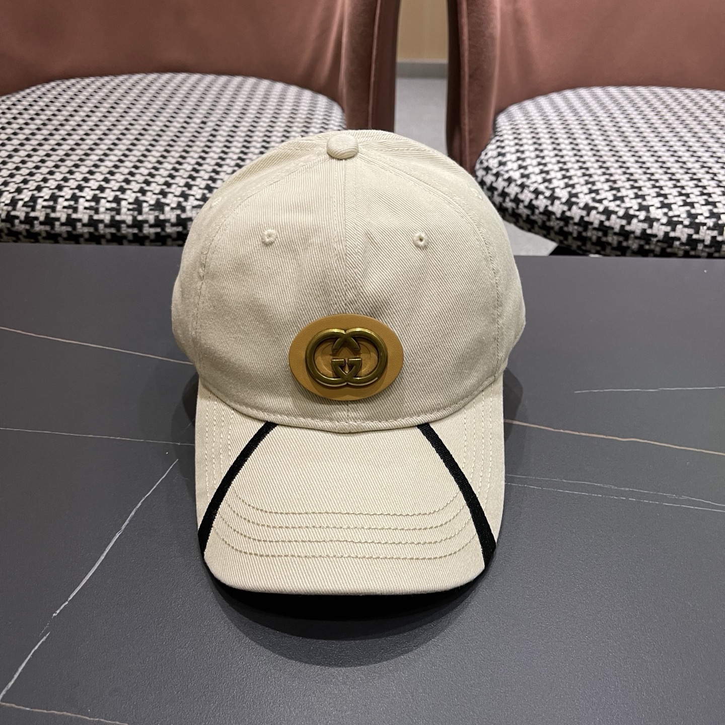 古奇棒球帽♥️GUCCI🧢官网新品，棒球帽，原单品质火爆来袭 高档大气上档次！低调奢华，方便携带！跑量！