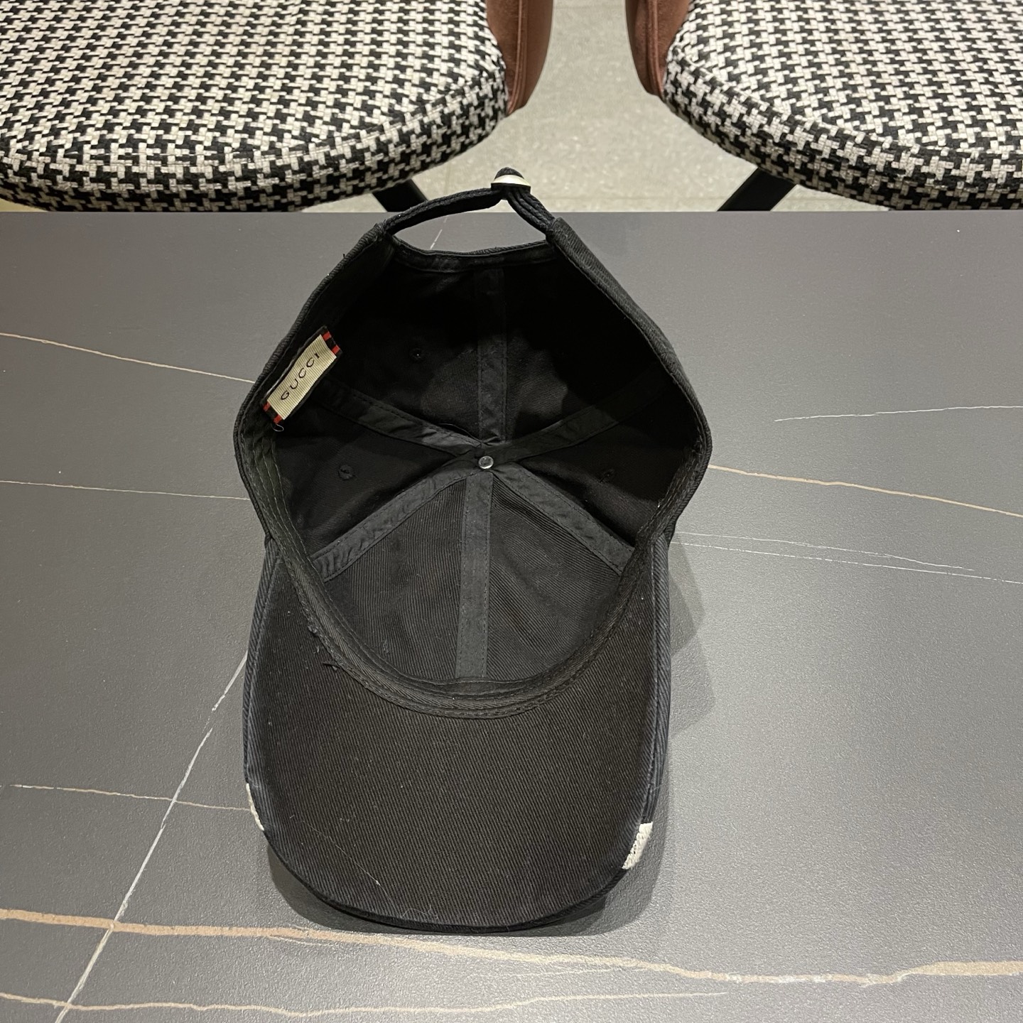 古奇棒球帽♥️GUCCI🧢官网新品，棒球帽，原单品质火爆来袭 高档大气上档次！低调奢华，方便携带！跑量！