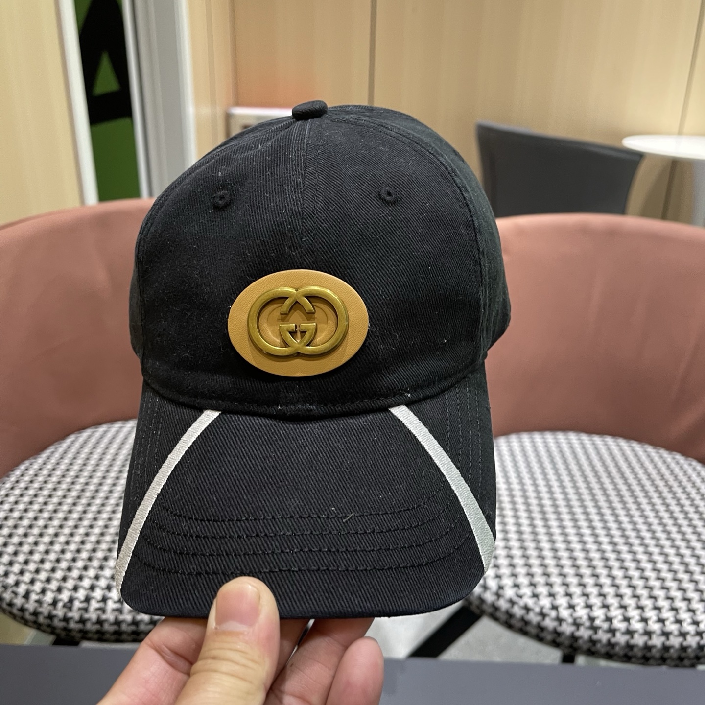 古奇棒球帽♥️GUCCI🧢官网新品，棒球帽，原单品质火爆来袭 高档大气上档次！低调奢华，方便携带！跑量！
