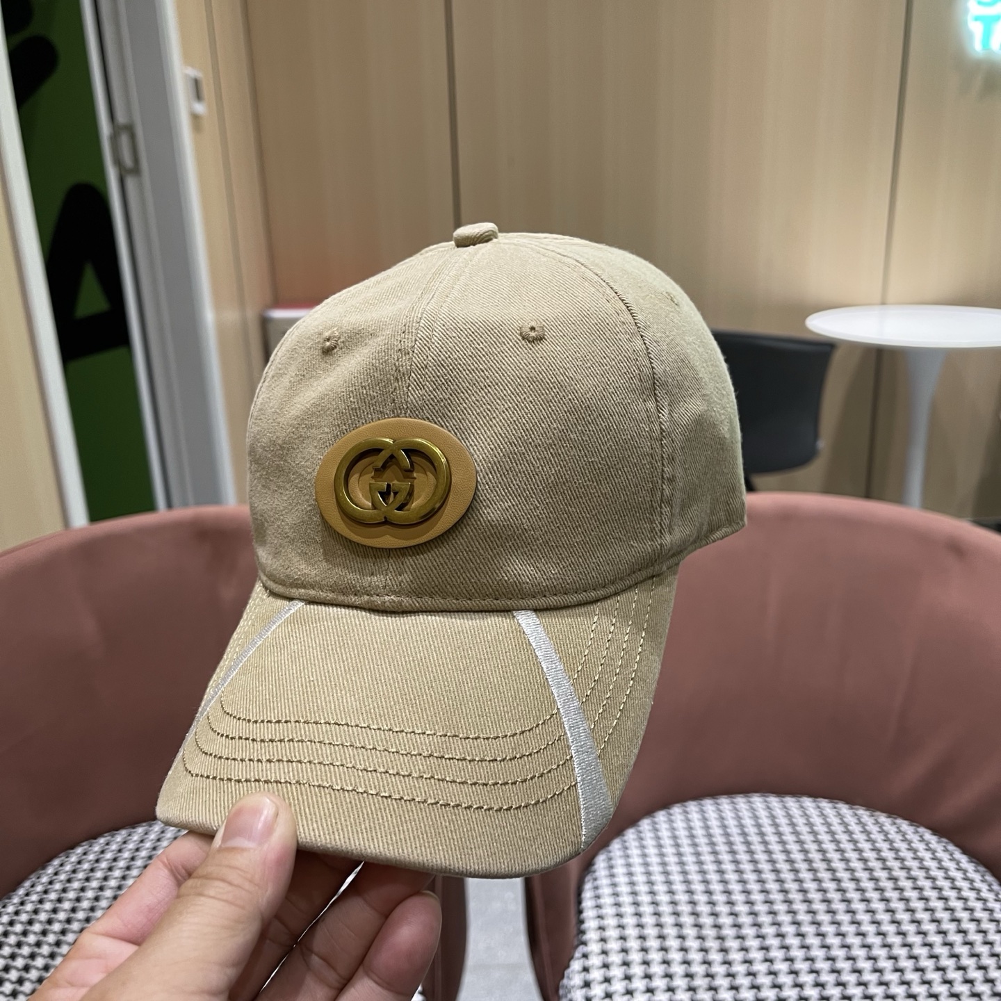 古奇棒球帽♥️GUCCI🧢官网新品，棒球帽，原单品质火爆来袭 高档大气上档次！低调奢华，方便携带！跑量！