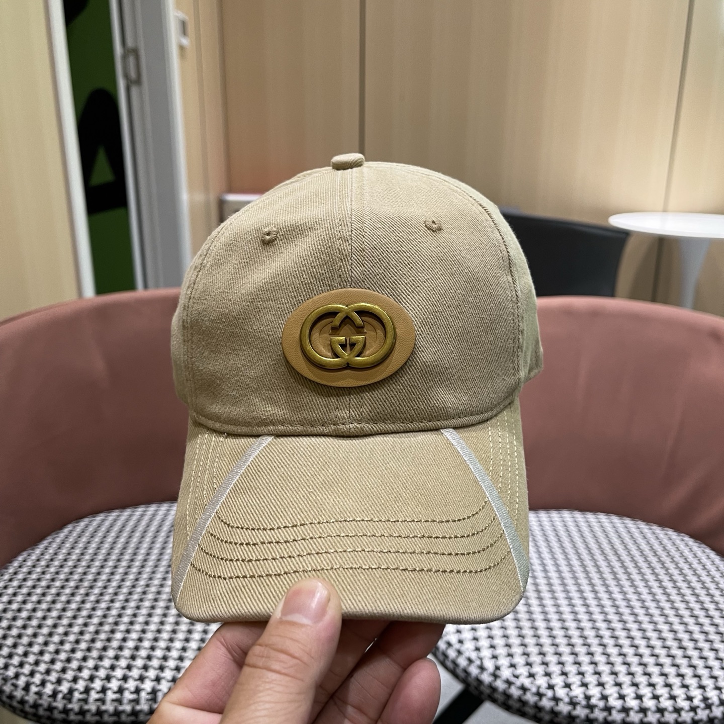 古奇棒球帽♥️GUCCI🧢官网新品，棒球帽，原单品质火爆来袭 高档大气上档次！低调奢华，方便携带！跑量！