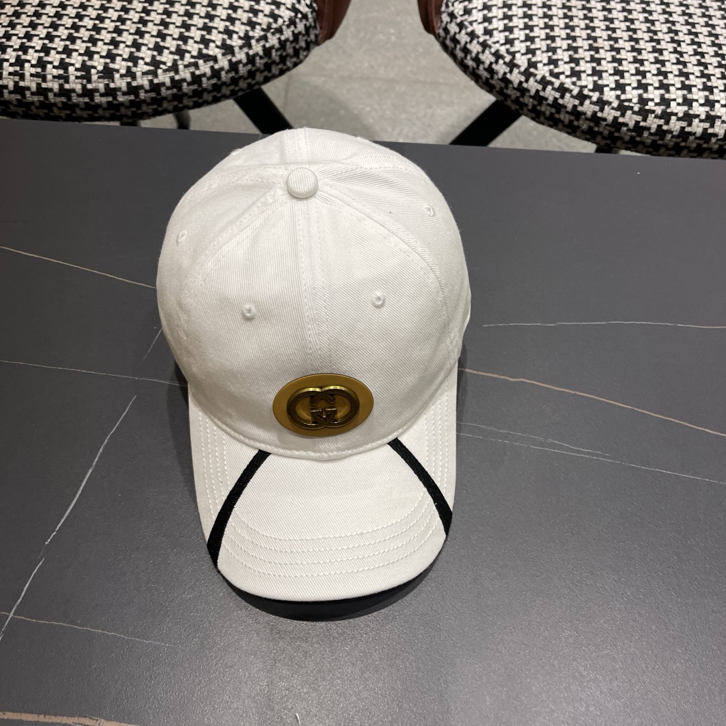 古奇棒球帽♥️GUCCI🧢官网新品，棒球帽，原单品质火爆来袭 高档大气上档次！低调奢华，方便携带！跑量！