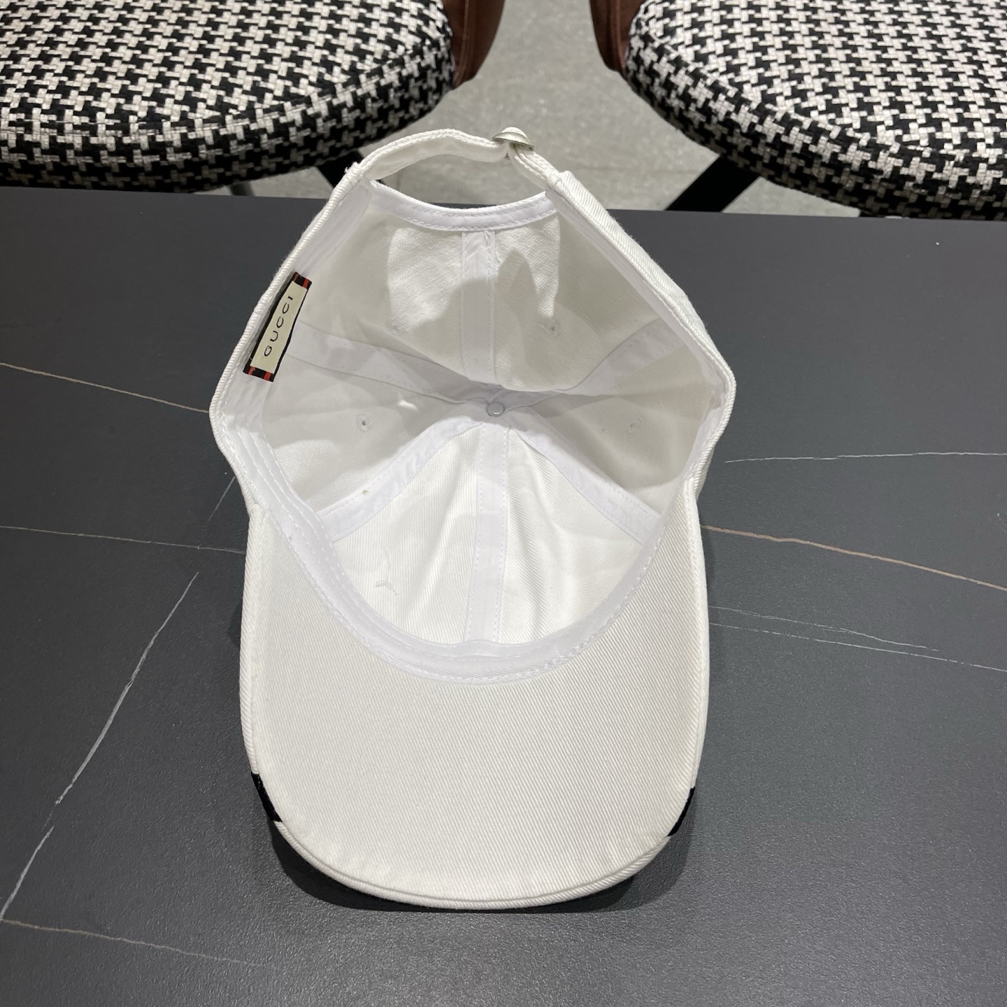 古奇棒球帽♥️GUCCI🧢官网新品，棒球帽，原单品质火爆来袭 高档大气上档次！低调奢华，方便携带！跑量！