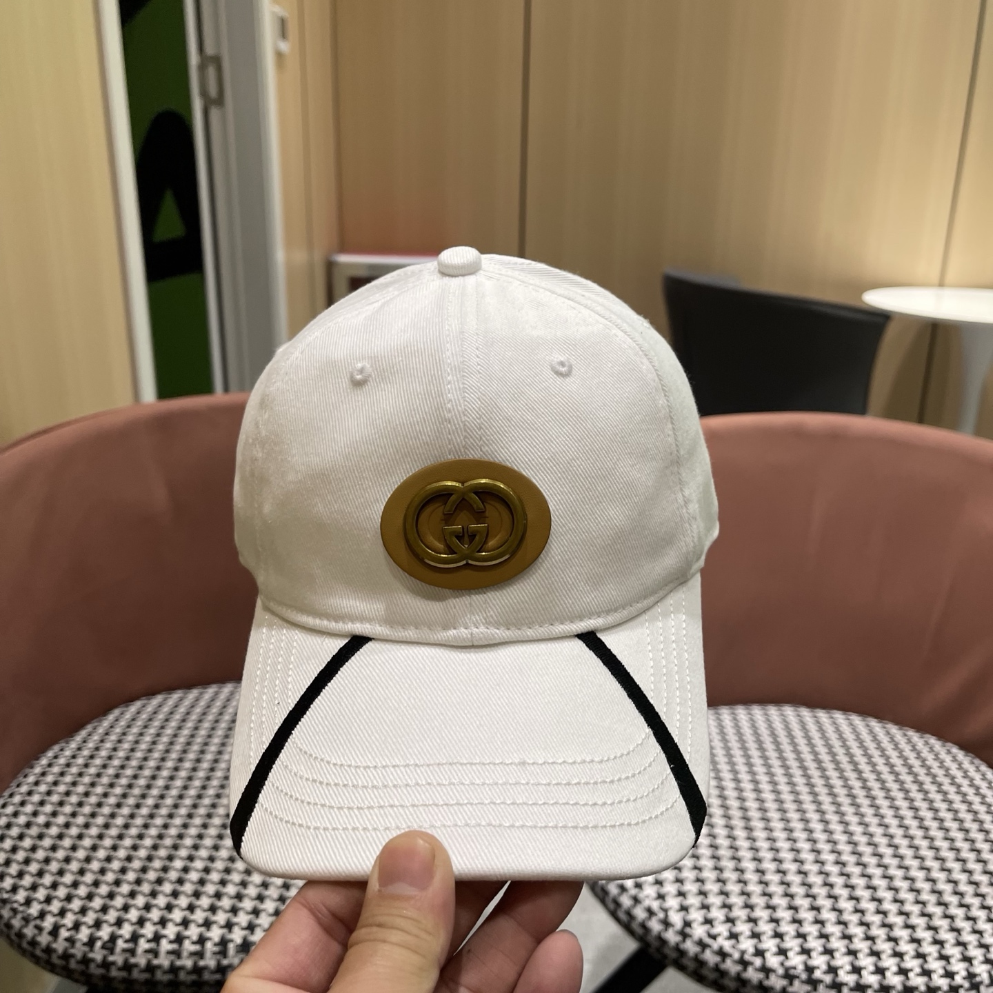 古奇棒球帽♥️GUCCI🧢官网新品，棒球帽，原单品质火爆来袭 高档大气上档次！低调奢华，方便携带！跑量！