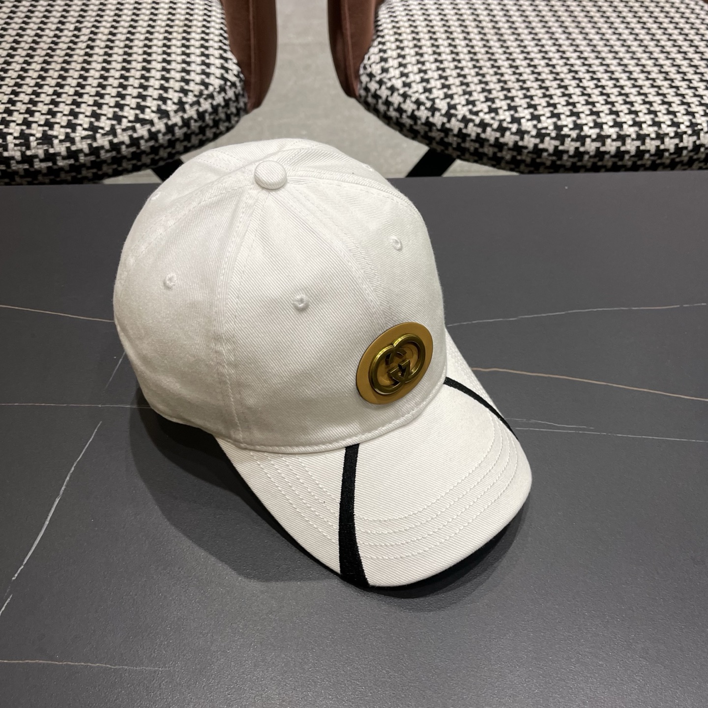 古奇棒球帽♥️GUCCI🧢官网新品，棒球帽，原单品质火爆来袭 高档大气上档次！低调奢华，方便携带！跑量！