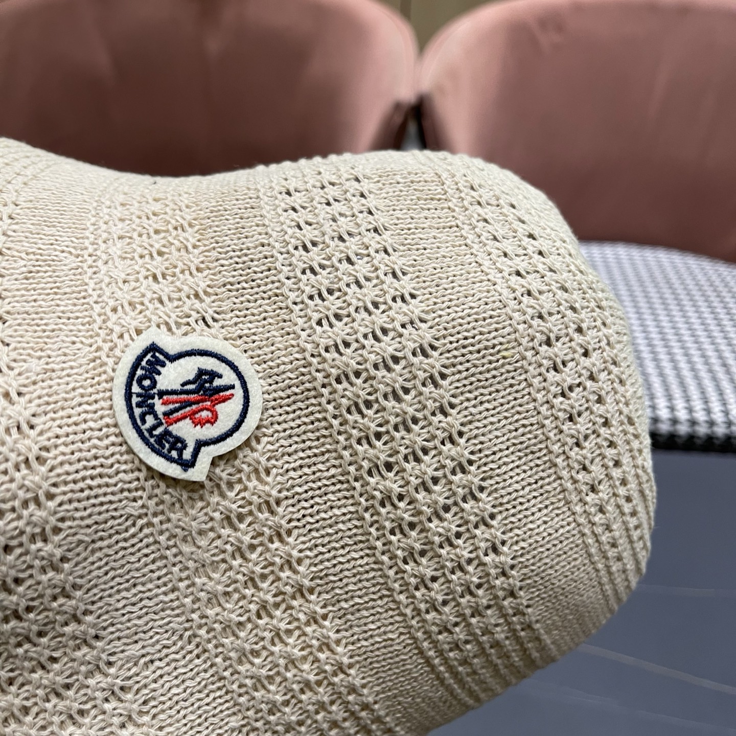 MONCLER（蒙口）新款时尚遮阳防晒渔夫帽韩版镂空透气水桶帽显脸小