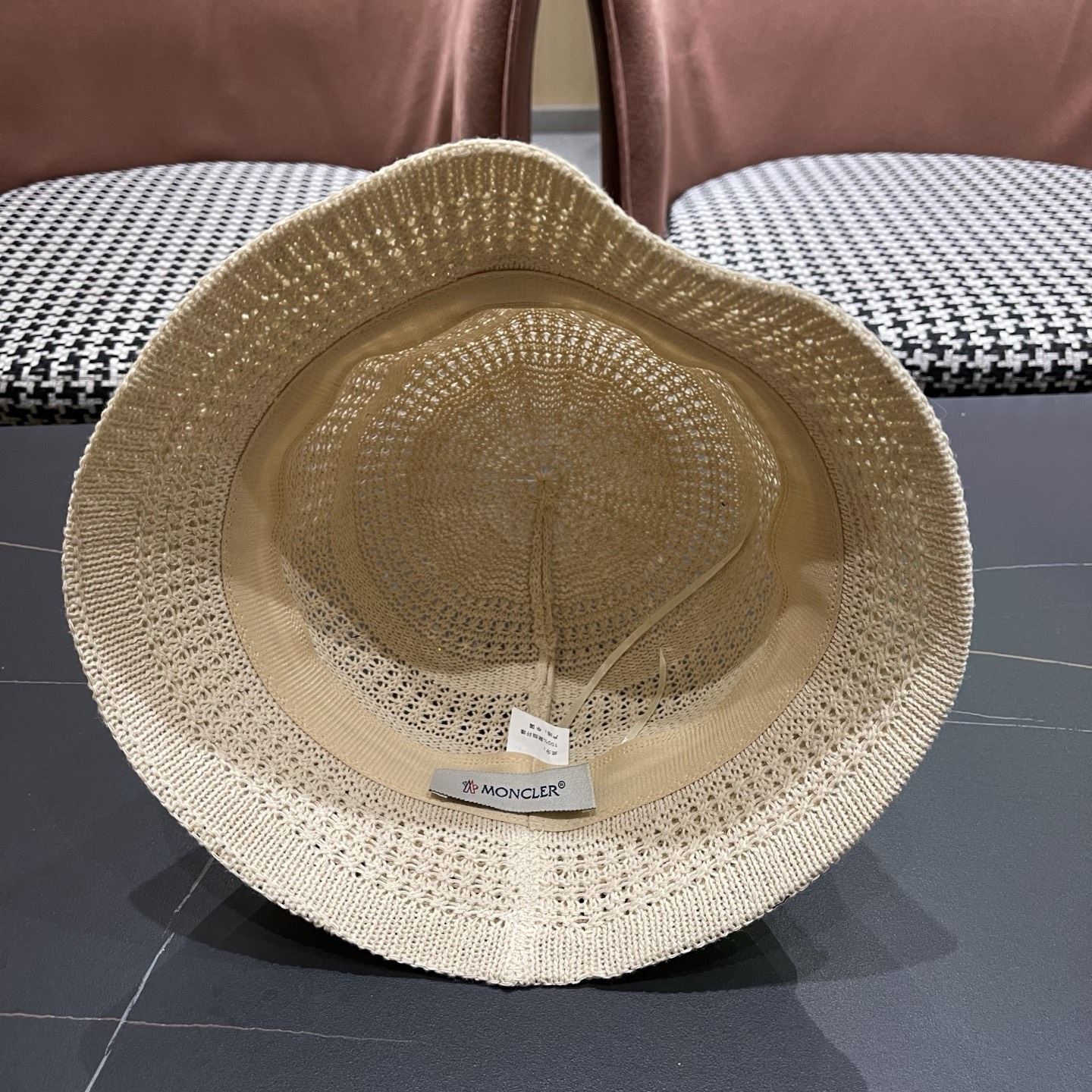 MONCLER（蒙口）新款时尚遮阳防晒渔夫帽韩版镂空透气水桶帽显脸小