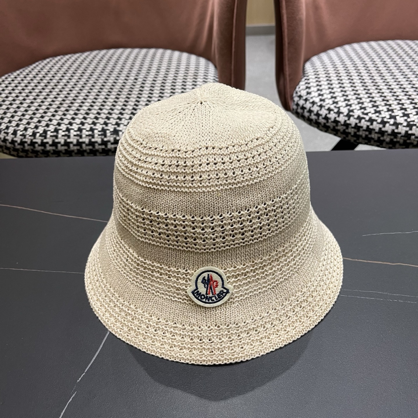 MONCLER（蒙口）新款时尚遮阳防晒渔夫帽韩版镂空透气水桶帽显脸小