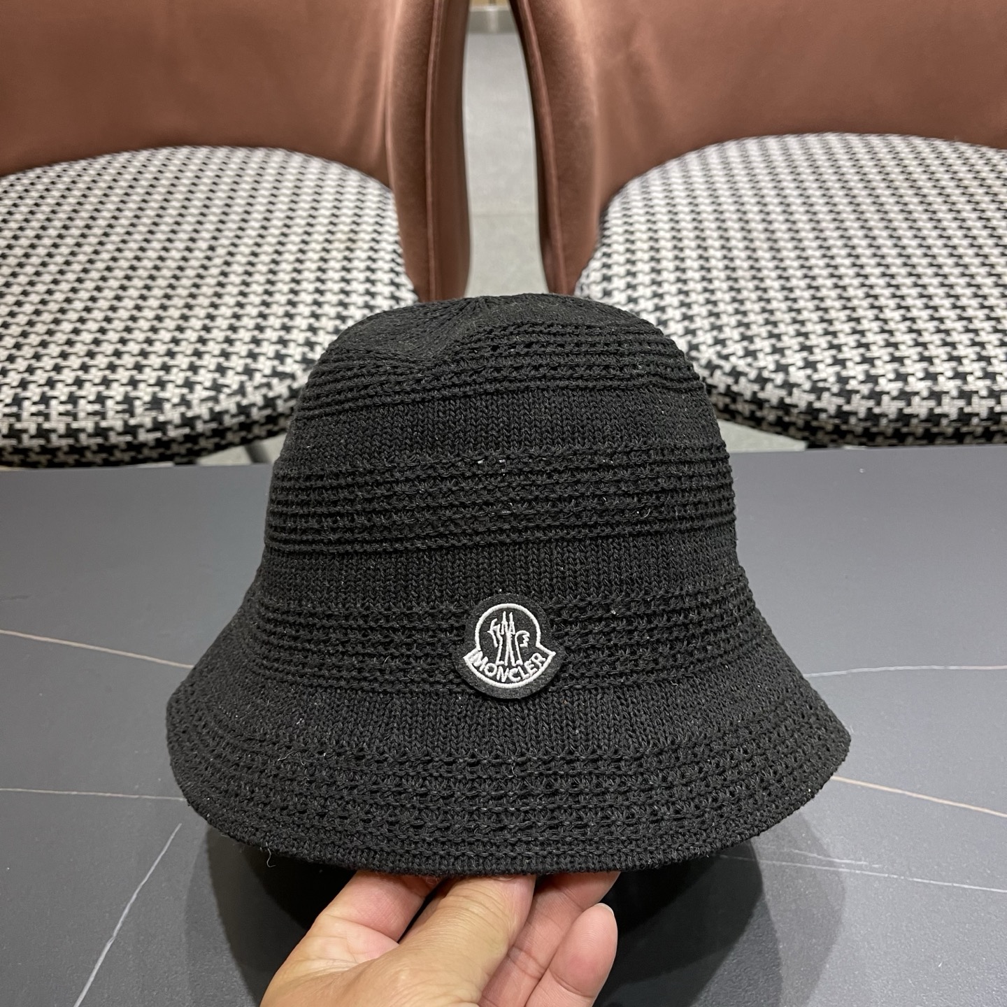 MONCLER（蒙口）新款时尚遮阳防晒渔夫帽韩版镂空透气水桶帽显脸小