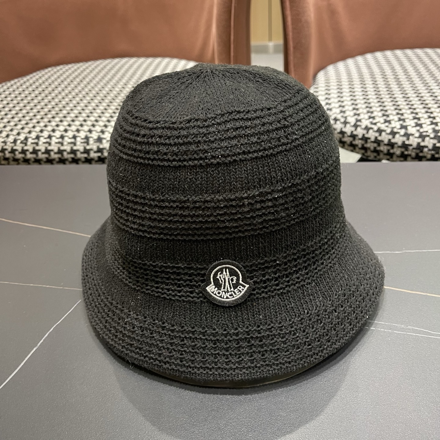 MONCLER（蒙口）新款时尚遮阳防晒渔夫帽韩版镂空透气水桶帽显脸小