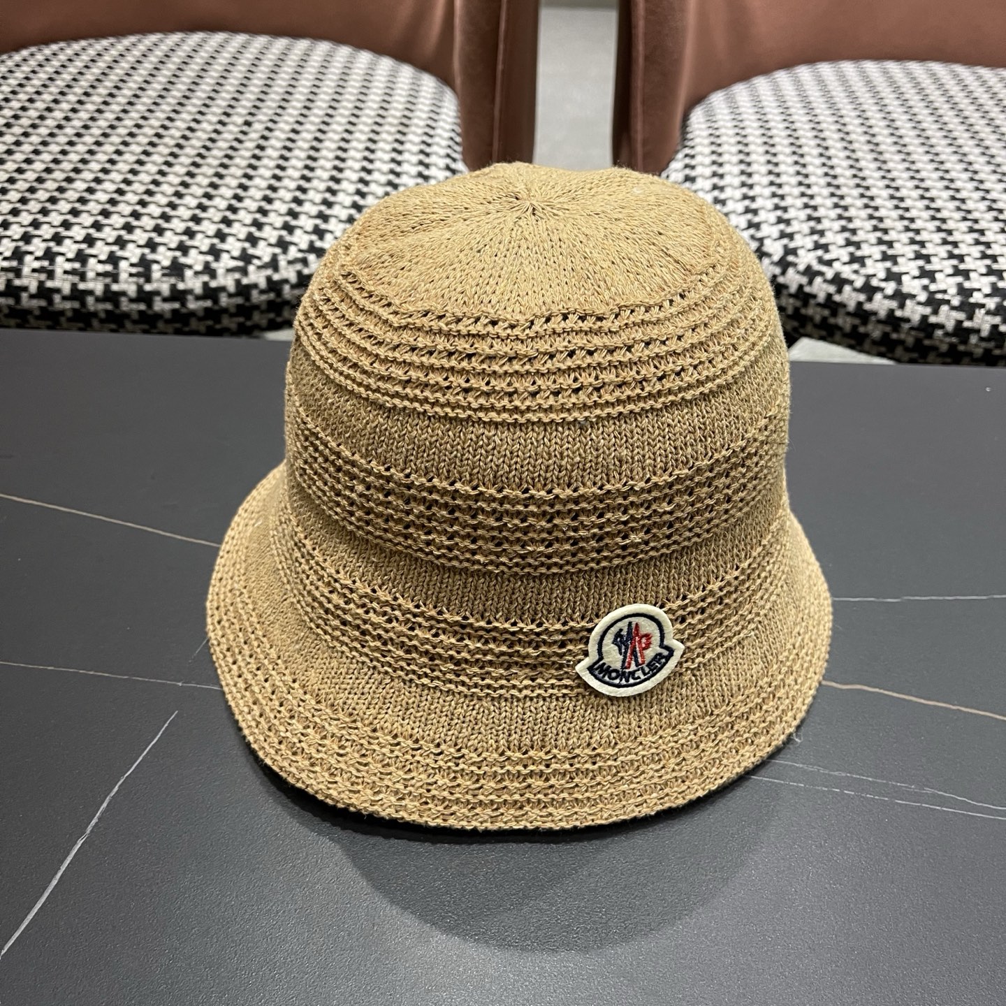 MONCLER（蒙口）新款时尚遮阳防晒渔夫帽韩版镂空透气水桶帽显脸小