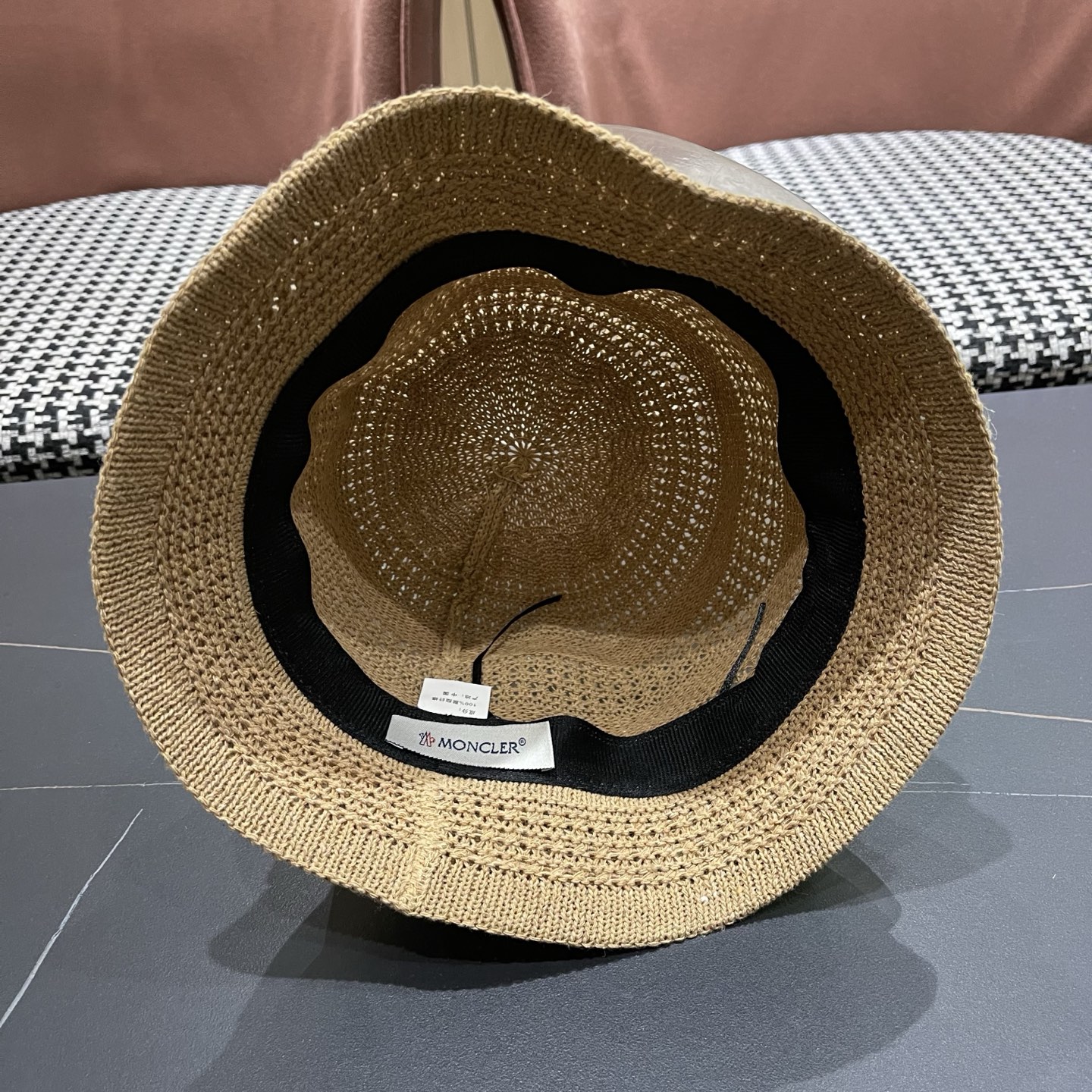 MONCLER（蒙口）新款时尚遮阳防晒渔夫帽韩版镂空透气水桶帽显脸小