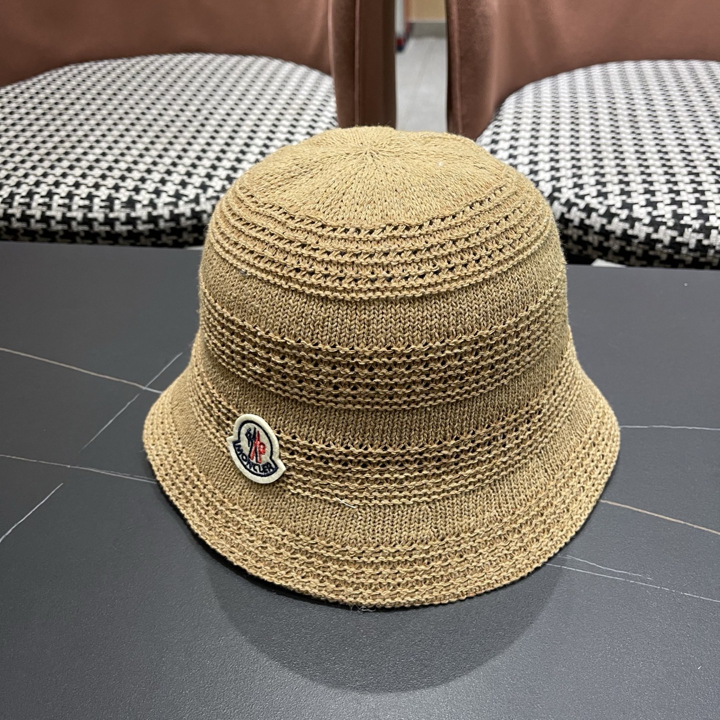 MONCLER（蒙口）新款时尚遮阳防晒渔夫帽韩版镂空透气水桶帽显脸小