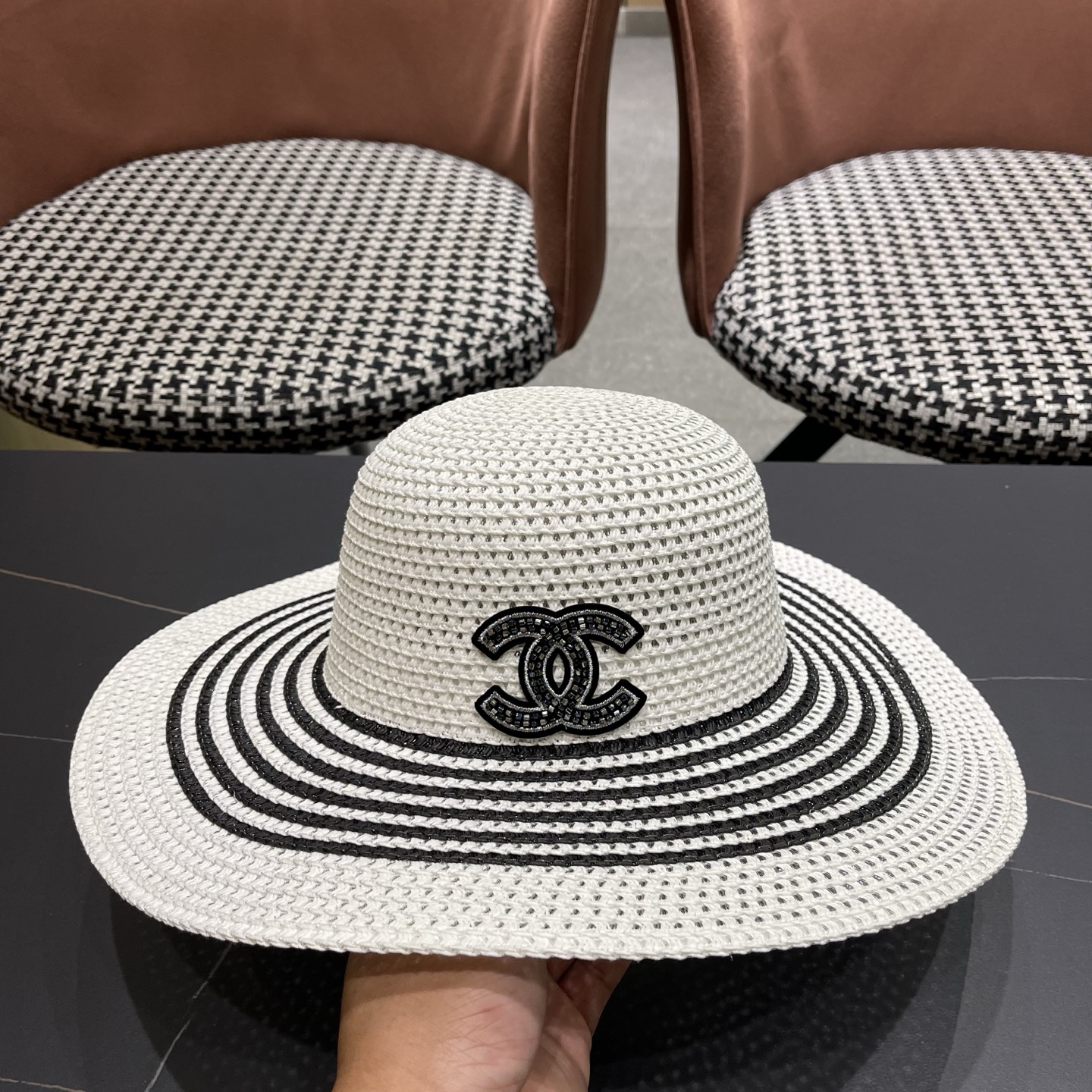 CHANEL香奈儿 网纱大檐草帽赫本风法式优雅出游旅行度假沙滩遮阳防晒网红渔夫帽