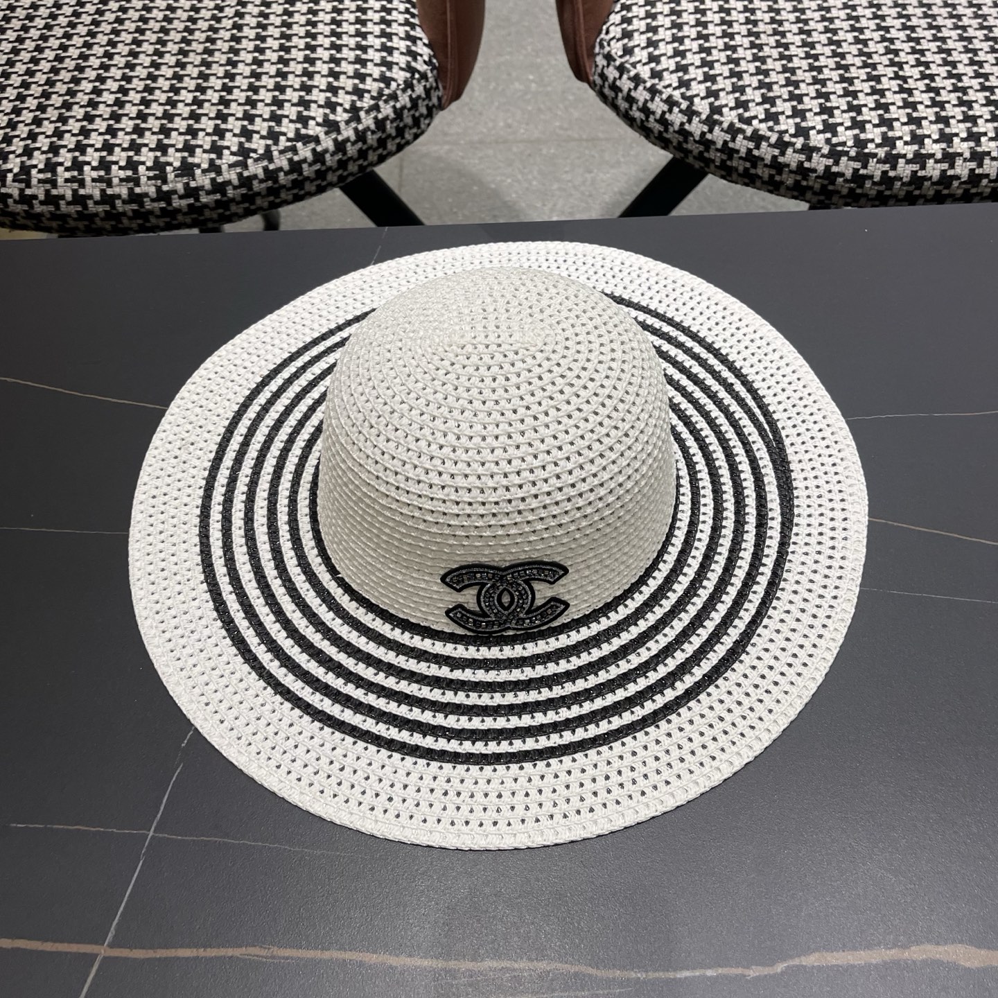 CHANEL香奈儿 网纱大檐草帽赫本风法式优雅出游旅行度假沙滩遮阳防晒网红渔夫帽