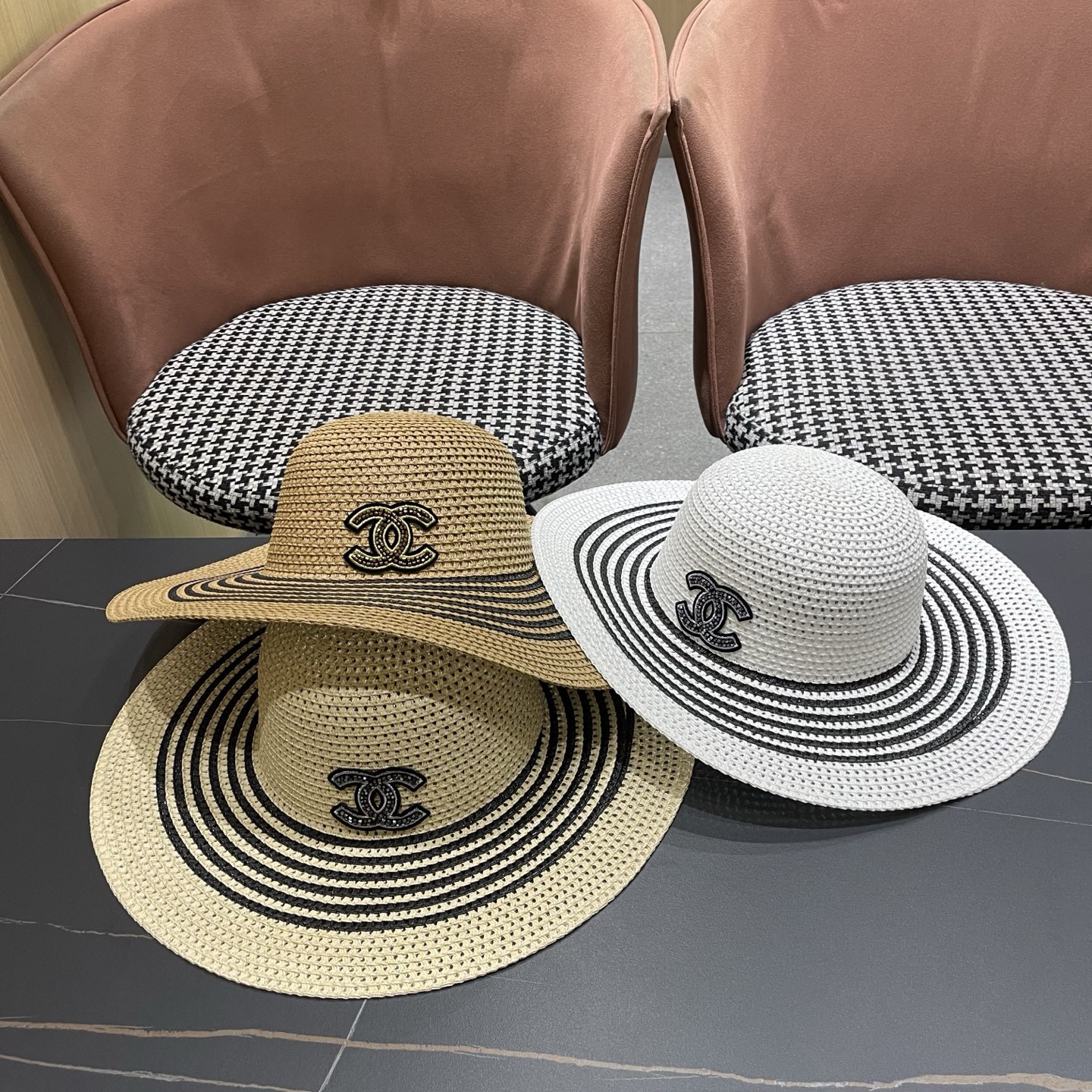 CHANEL香奈儿 网纱大檐草帽赫本风法式优雅出游旅行度假沙滩遮阳防晒网红渔夫帽