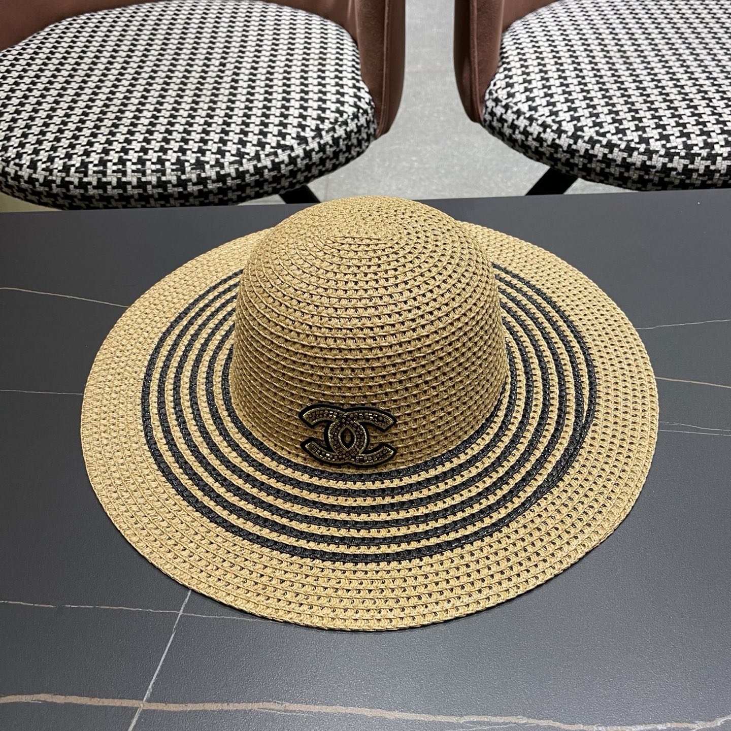 CHANEL香奈儿 网纱大檐草帽赫本风法式优雅出游旅行度假沙滩遮阳防晒网红渔夫帽