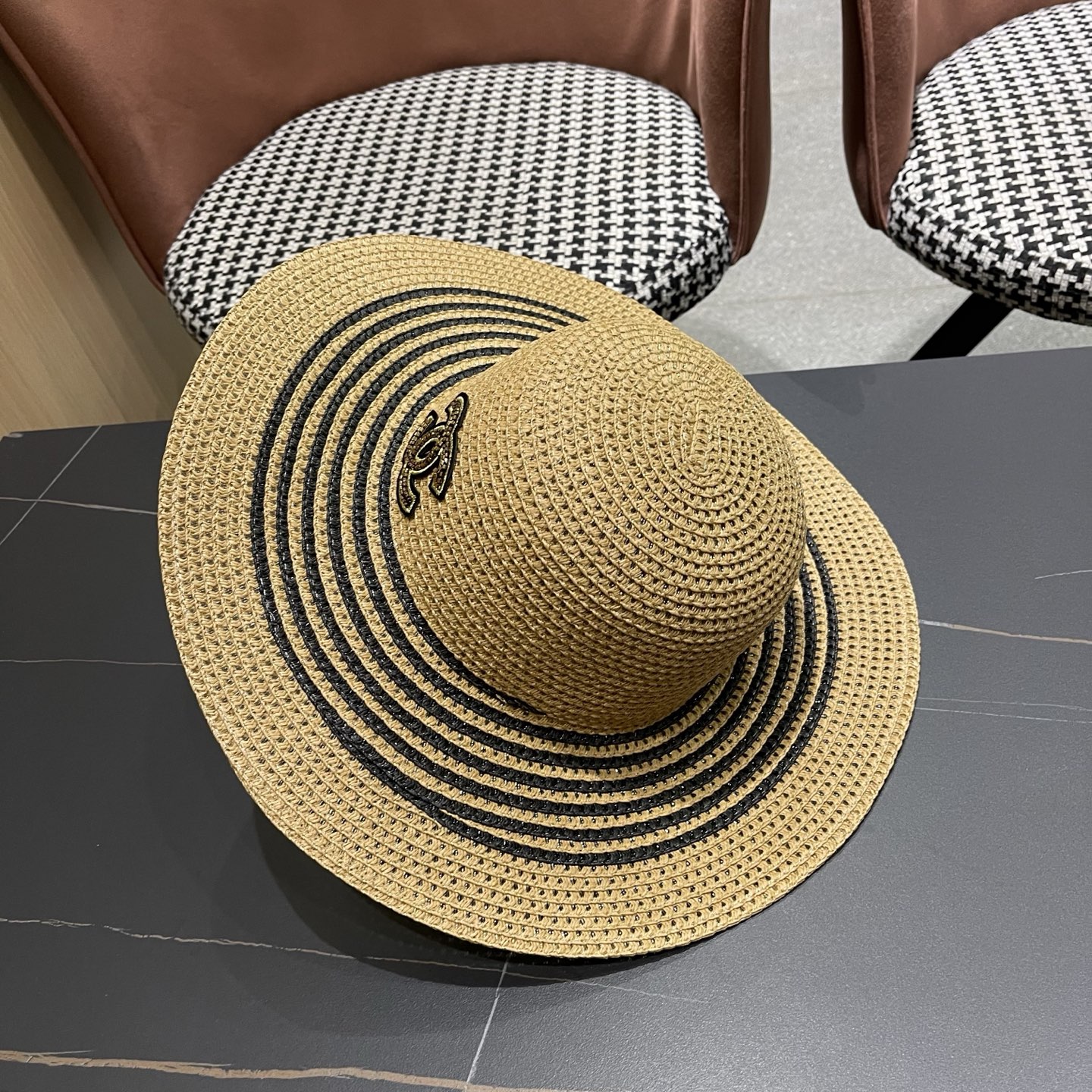 CHANEL香奈儿 网纱大檐草帽赫本风法式优雅出游旅行度假沙滩遮阳防晒网红渔夫帽