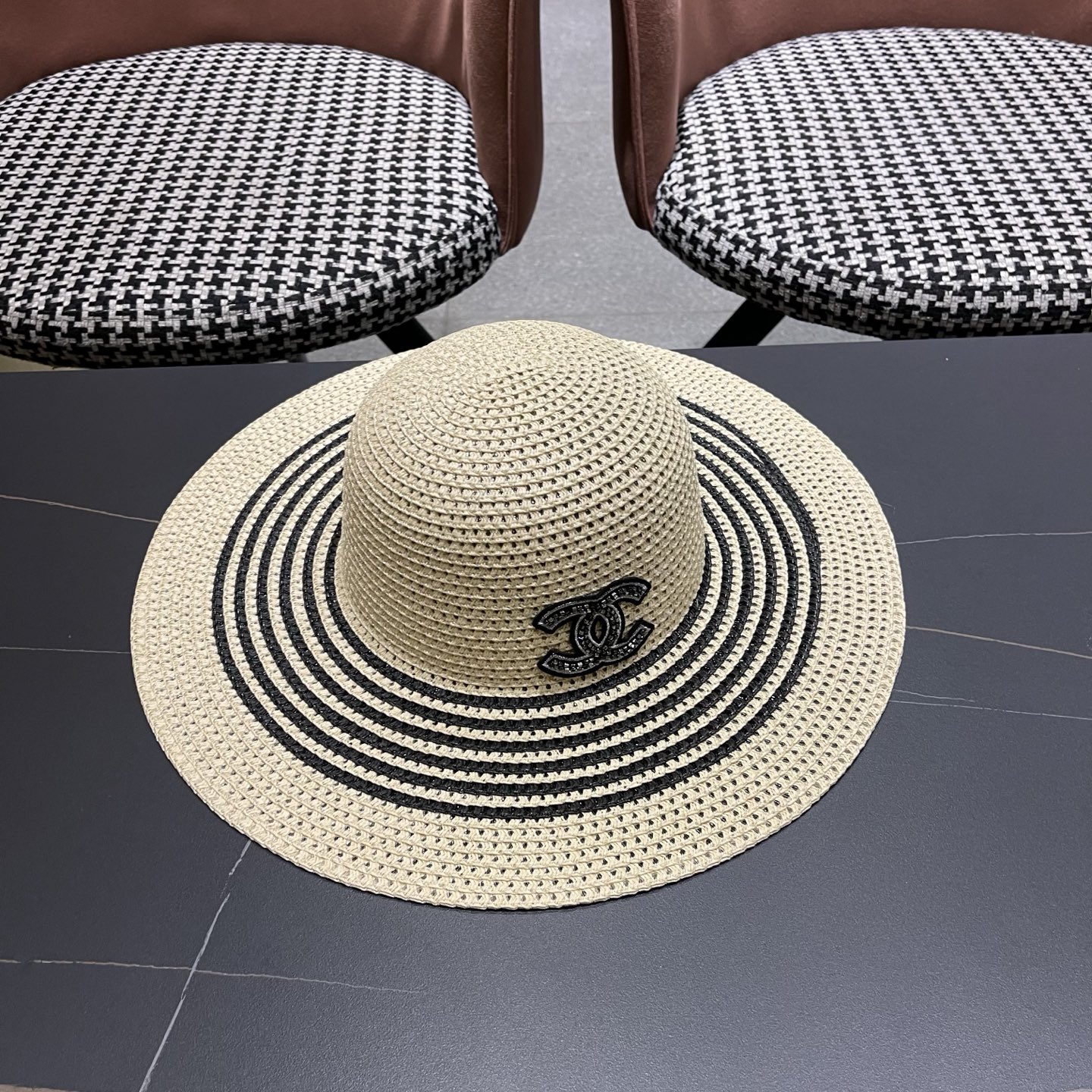 CHANEL香奈儿 网纱大檐草帽赫本风法式优雅出游旅行度假沙滩遮阳防晒网红渔夫帽